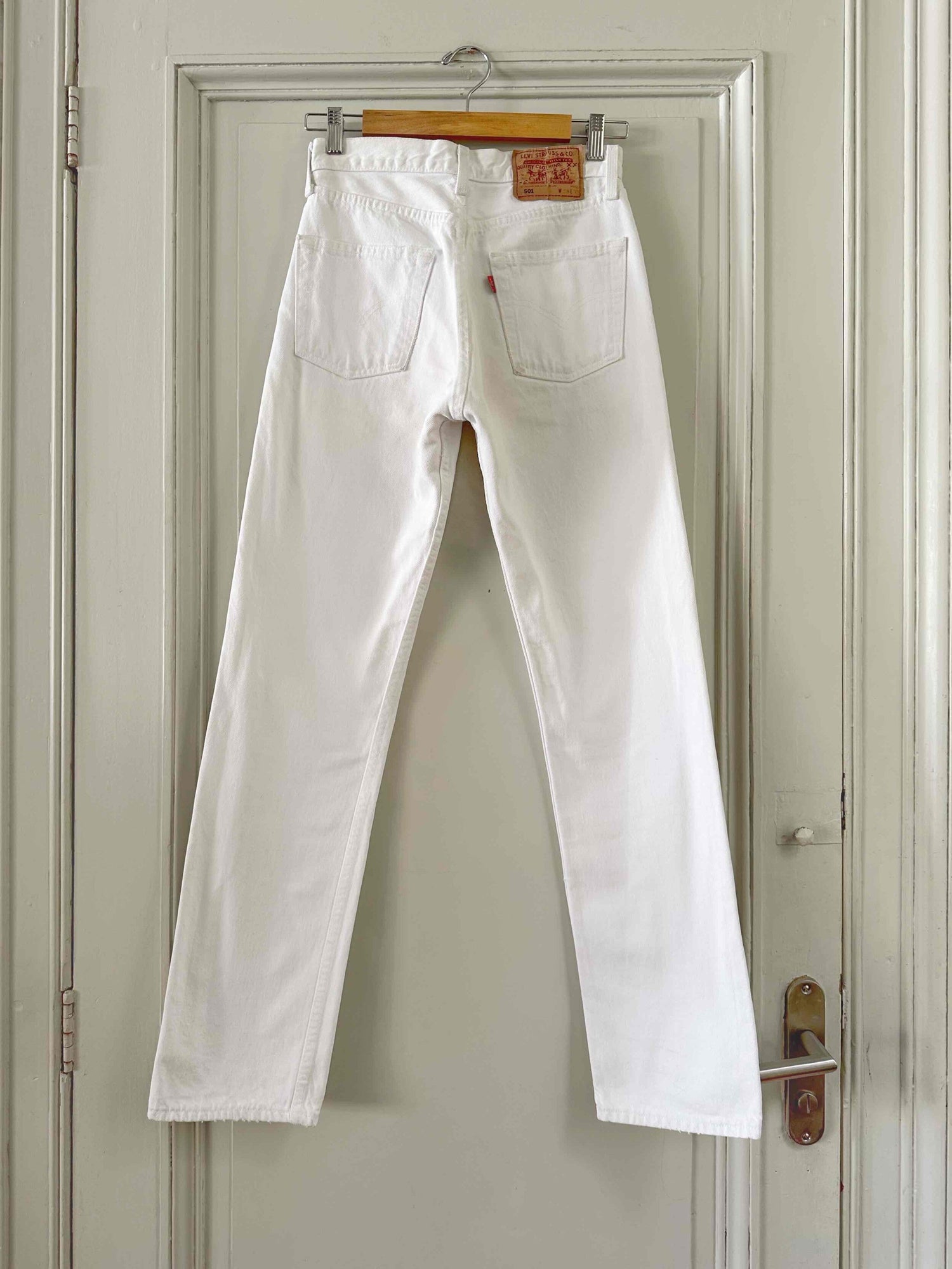 Jean Levi's 501 W28 L32