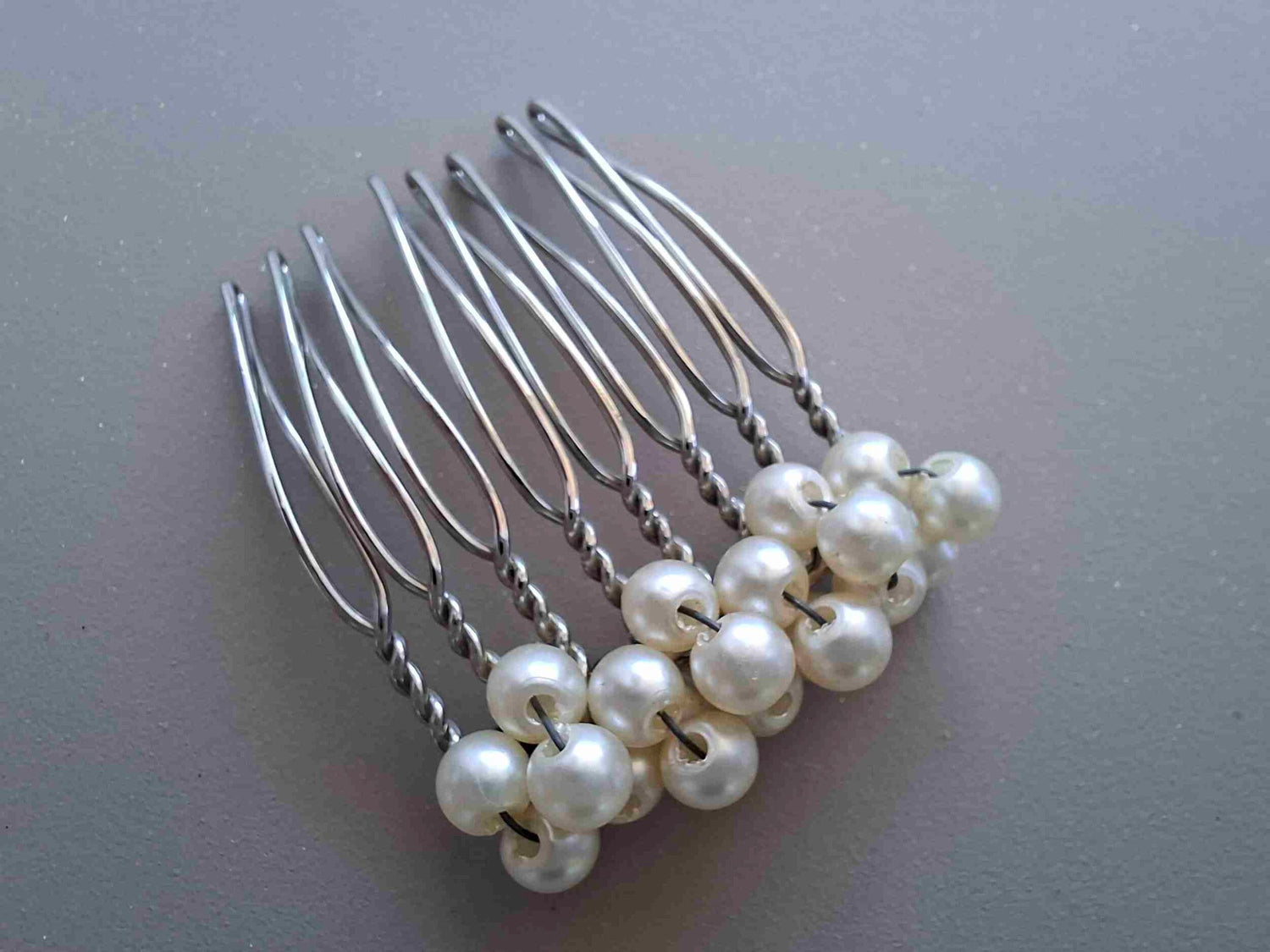 60s Pearl Hair Clips