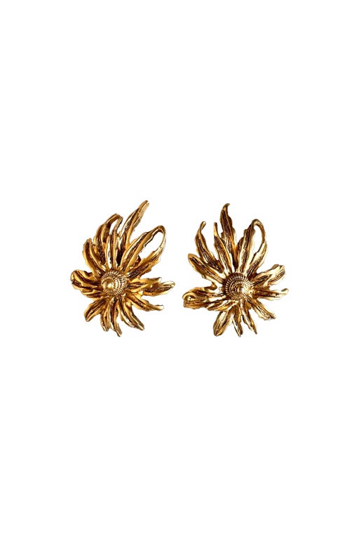 Flower earrings