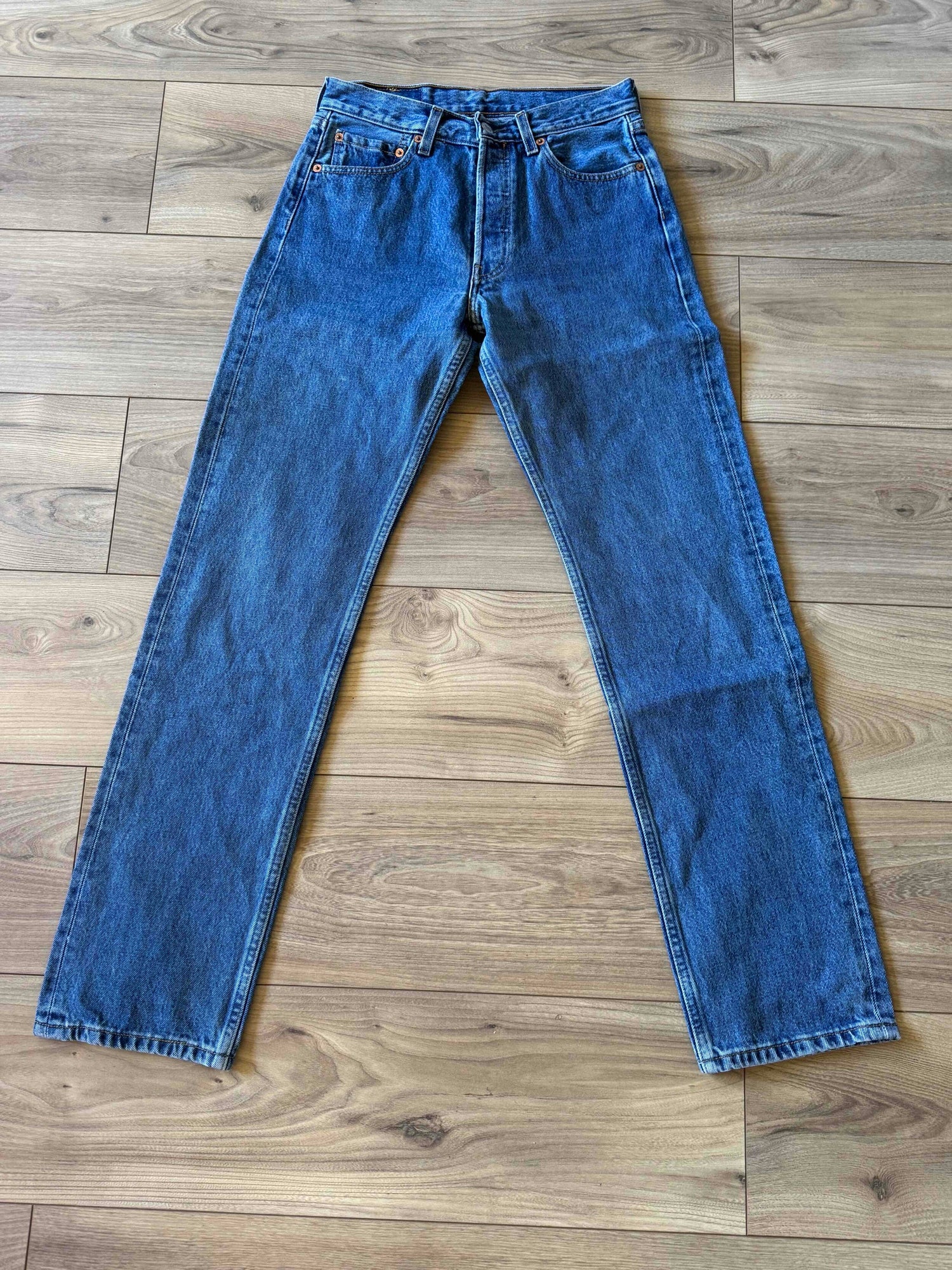 Jean Levi’s 501 W28 L32