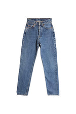 Jean Levi's W25 L32