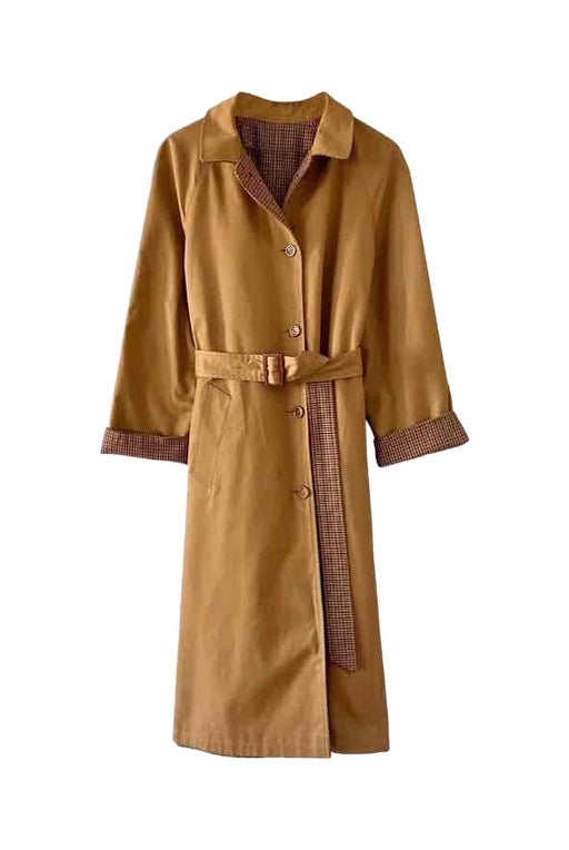 Reversible trench coat