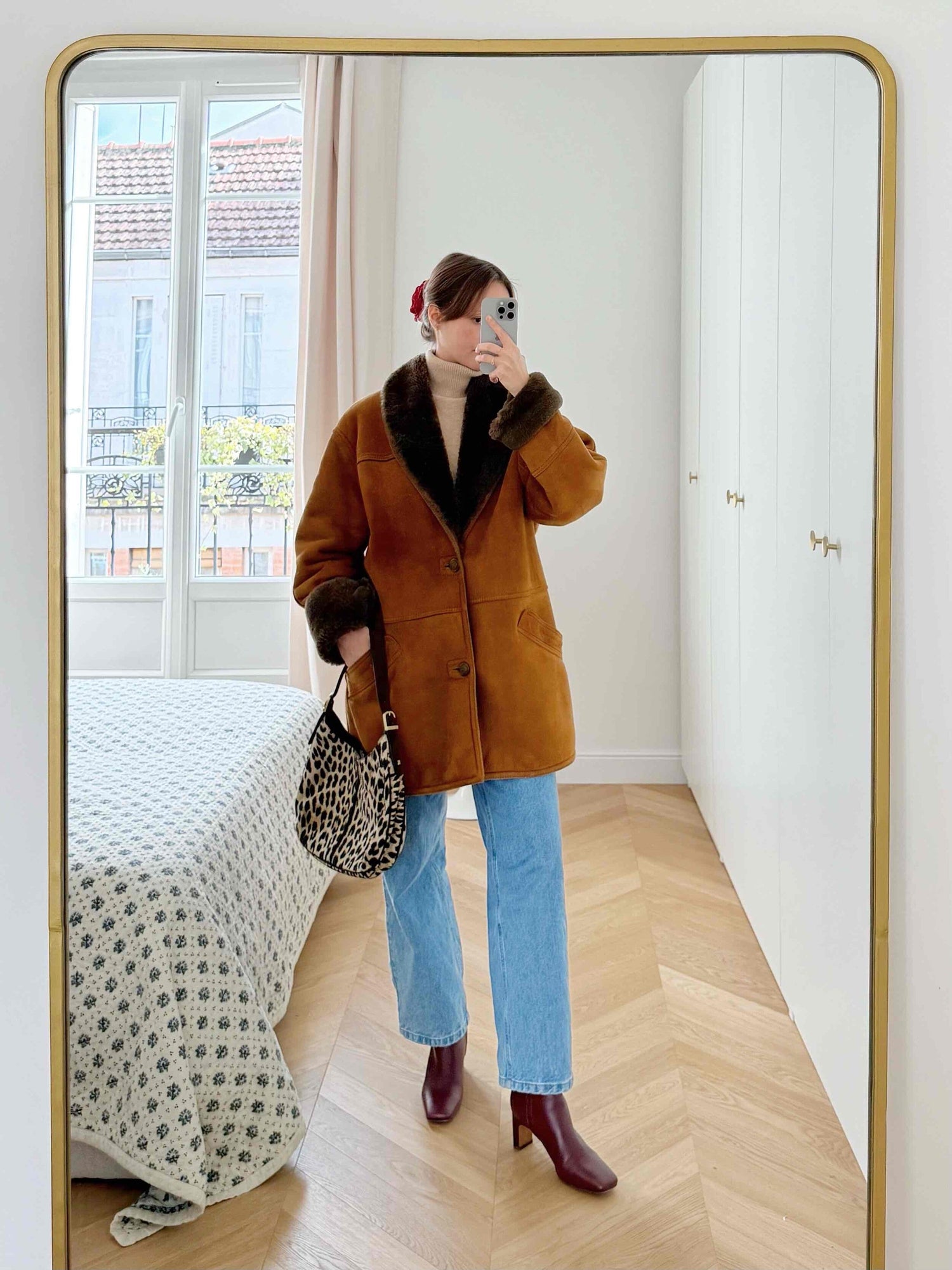 Manteau en peau lainée