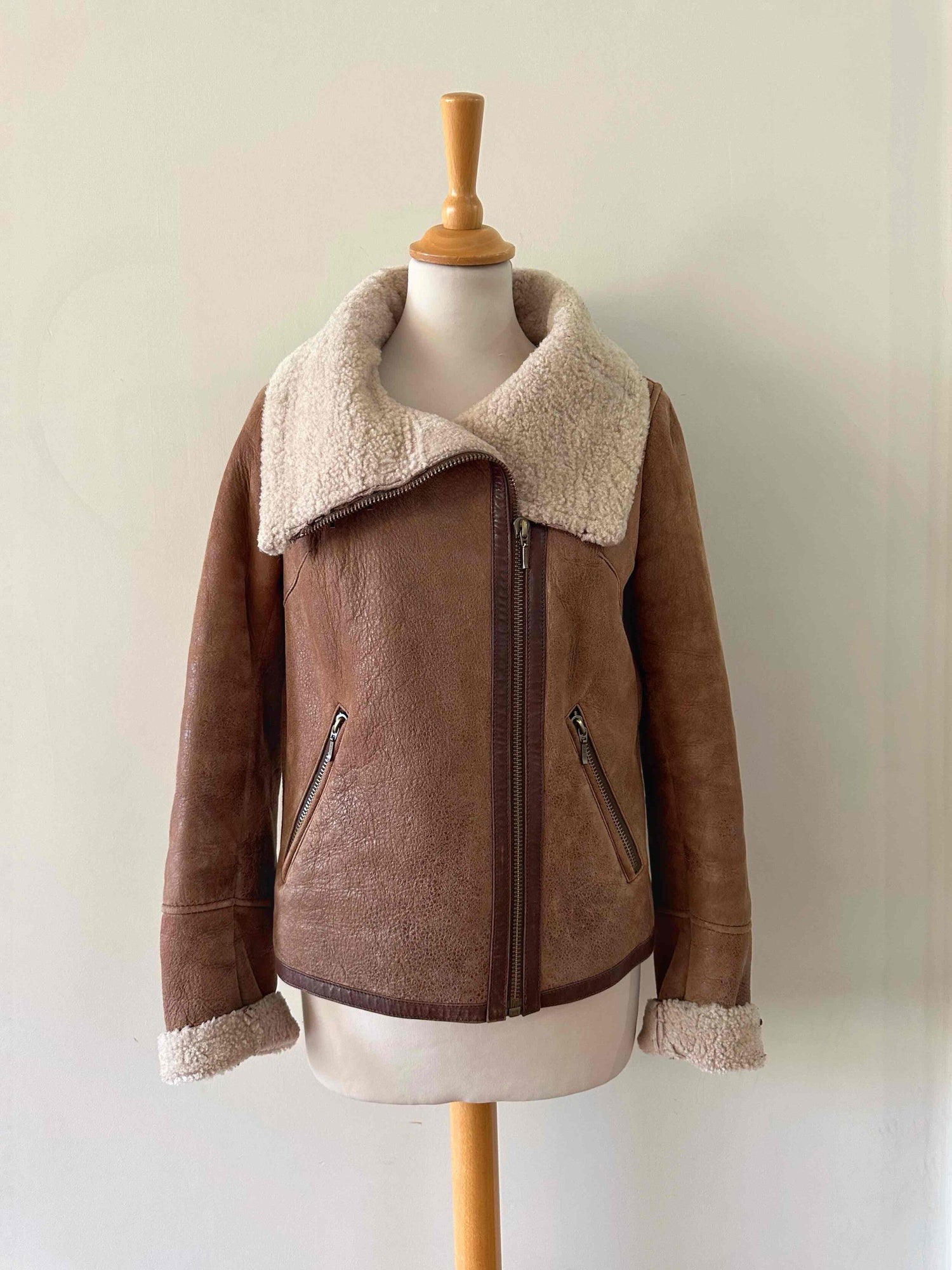 Bombardier peau lainée