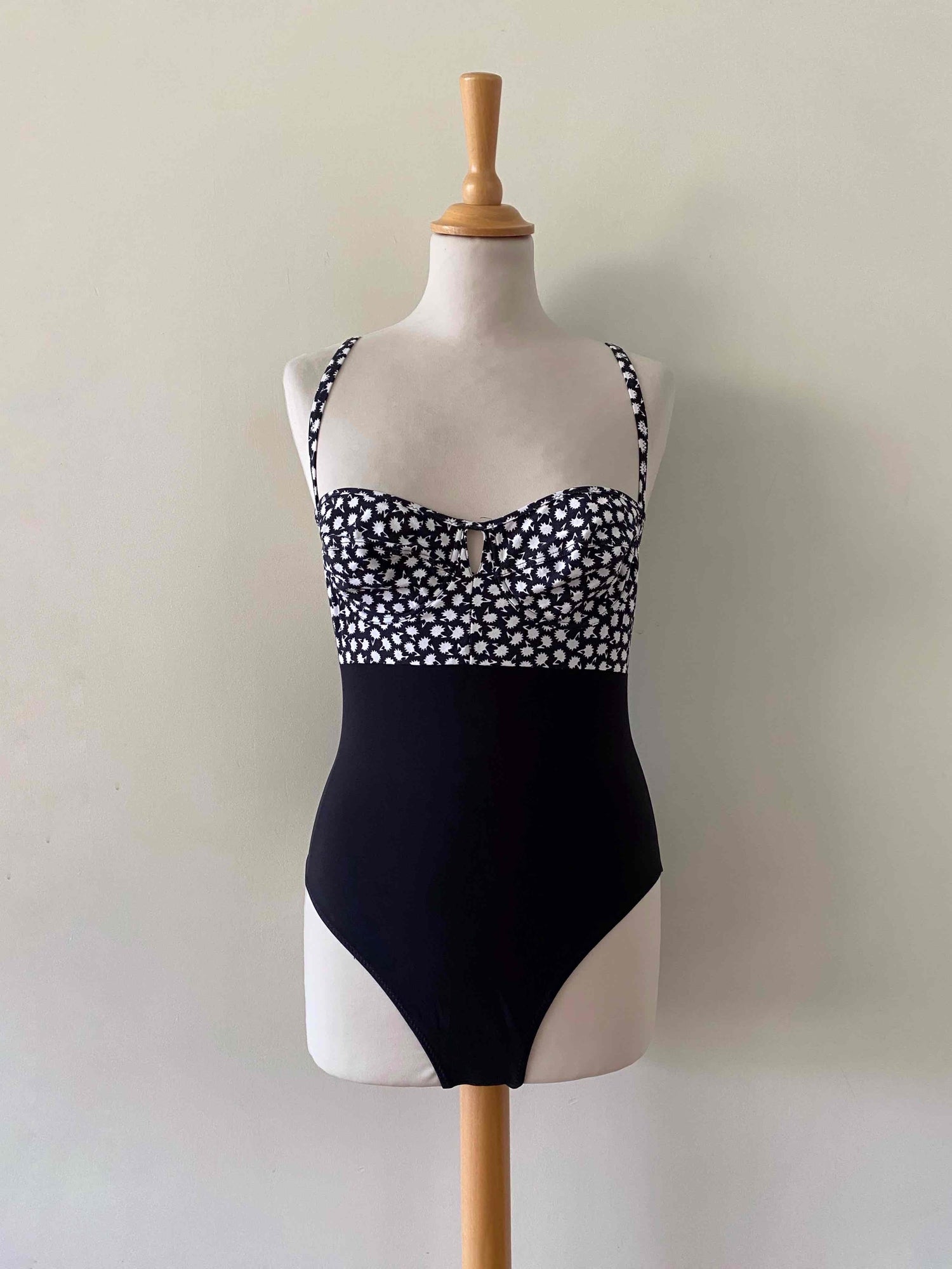 Maillot de bain Cacharel,