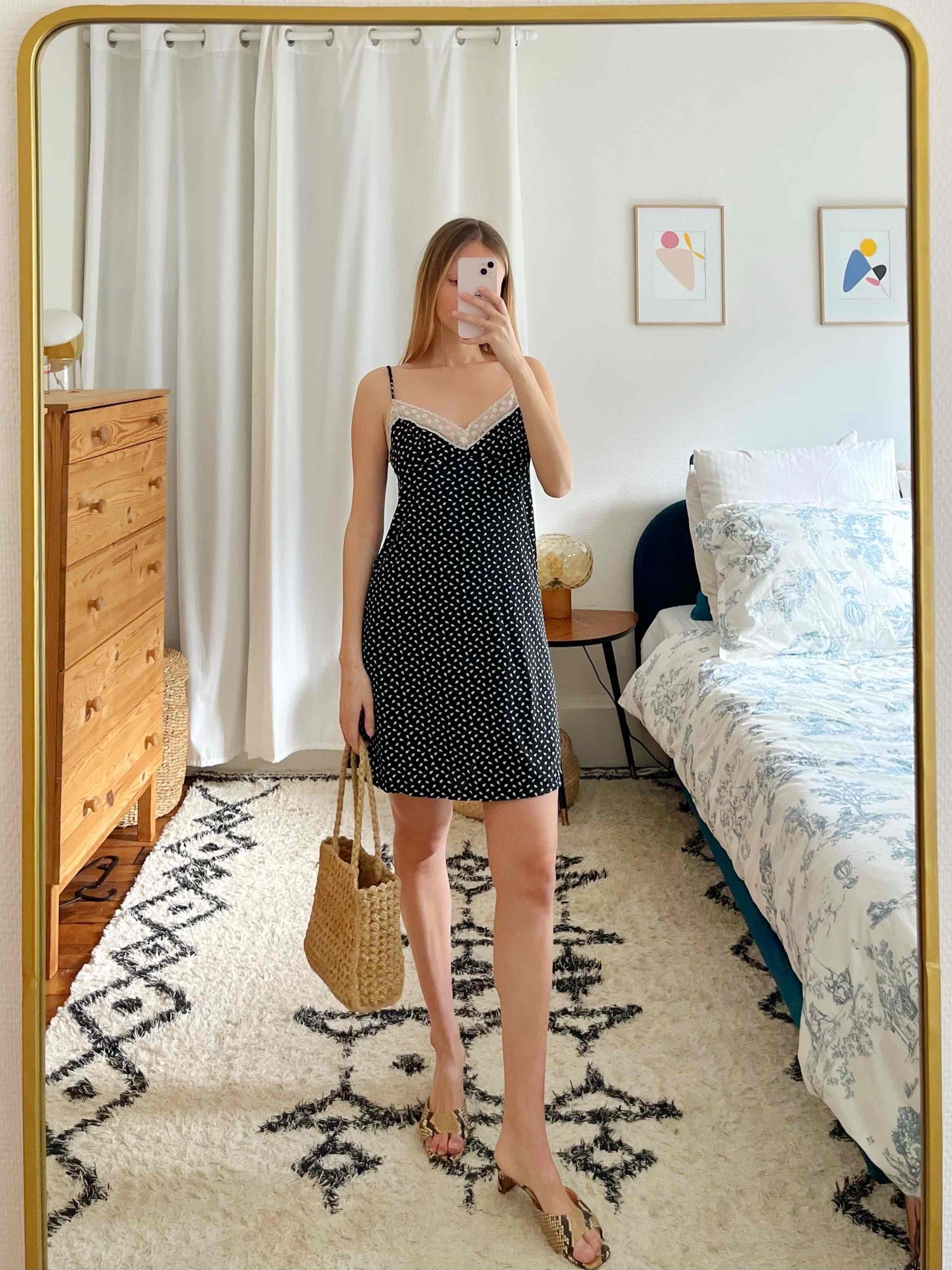 Flower-print nightgown