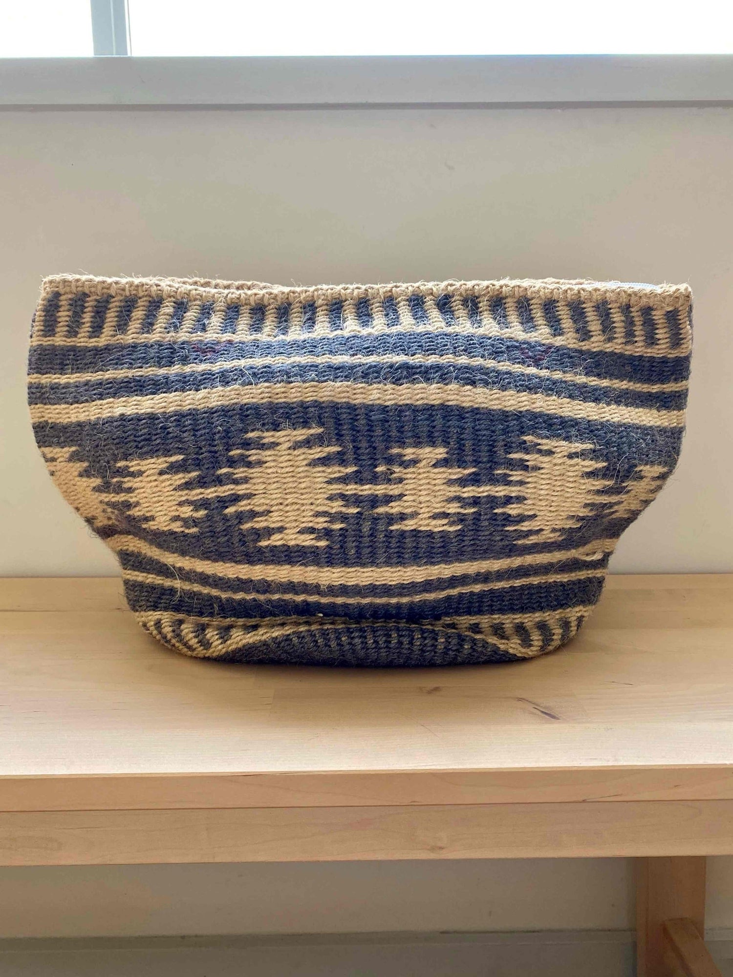 Sisal pouch