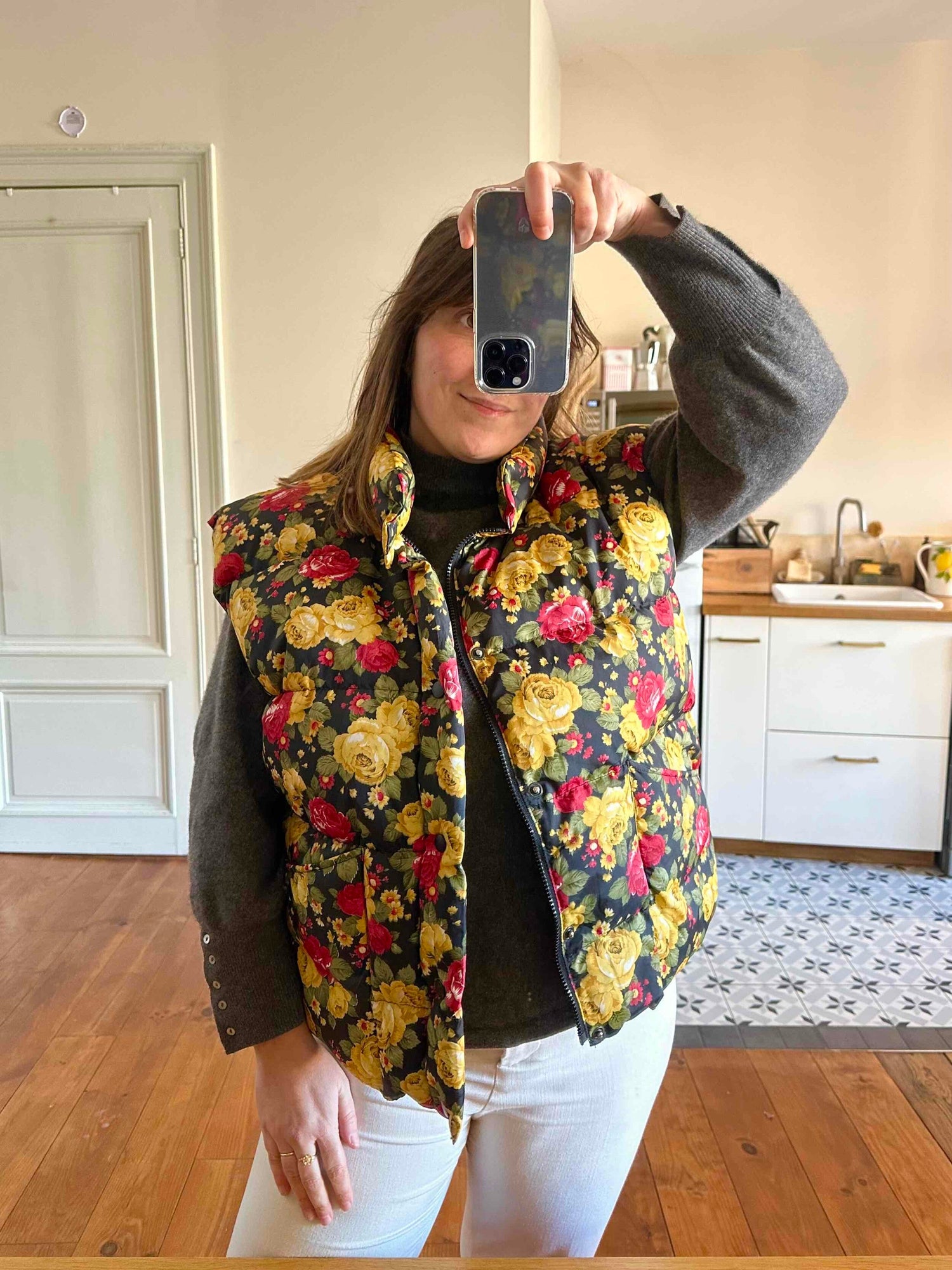 Floral sleeveless puffer jacket