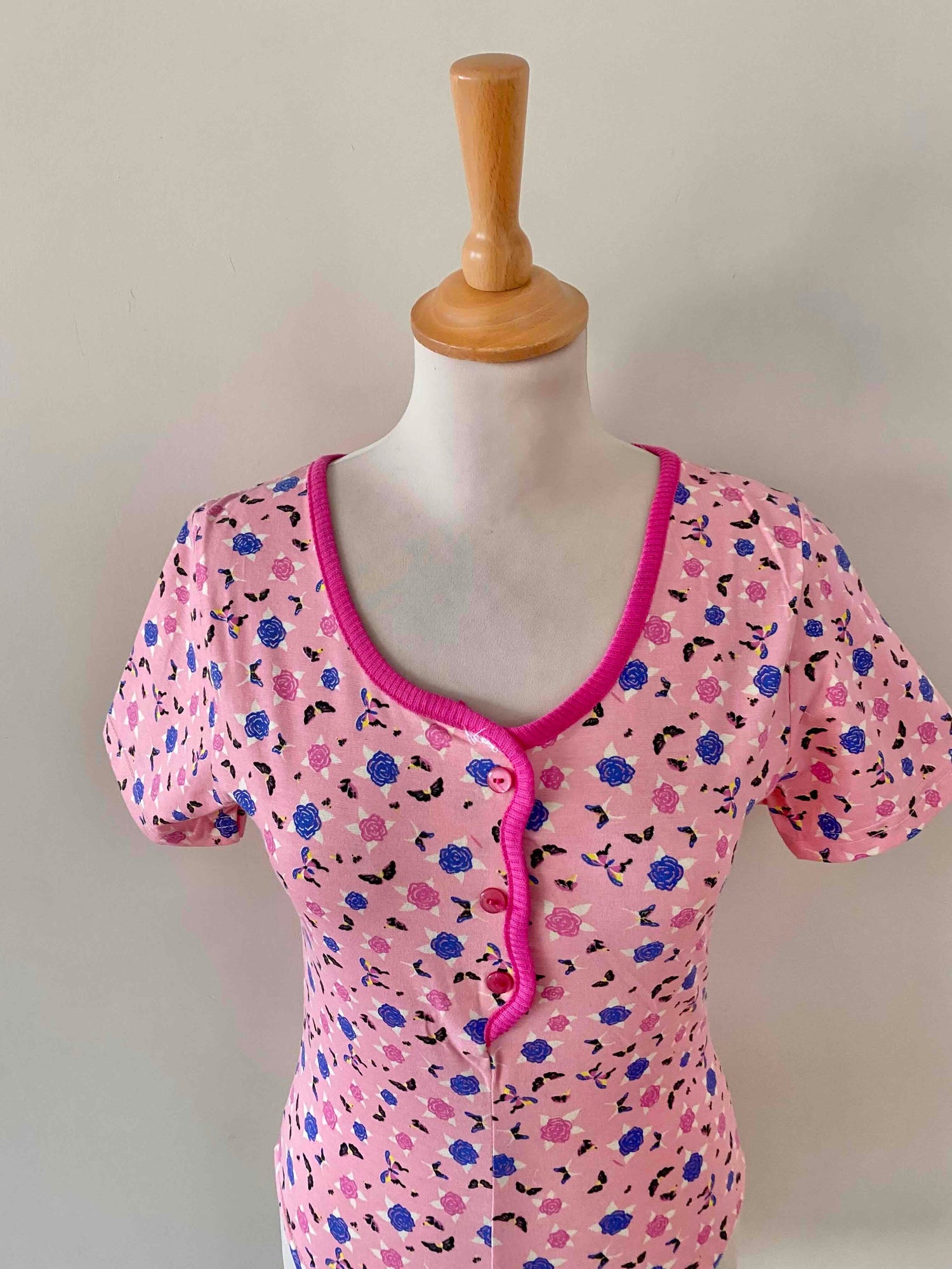 Body with flowers and butterflies