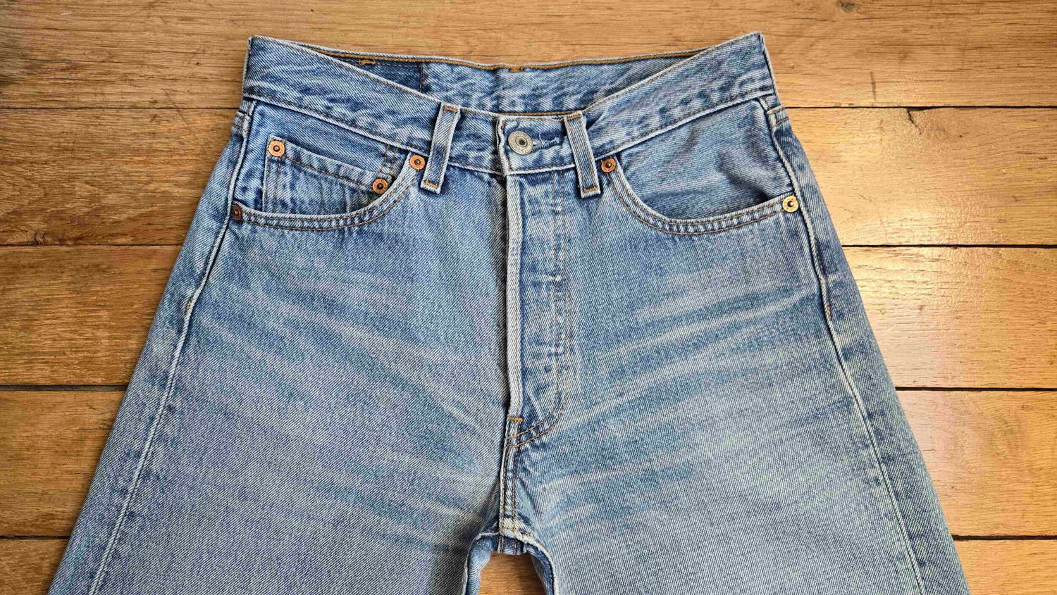 Jean Levis W27L32
