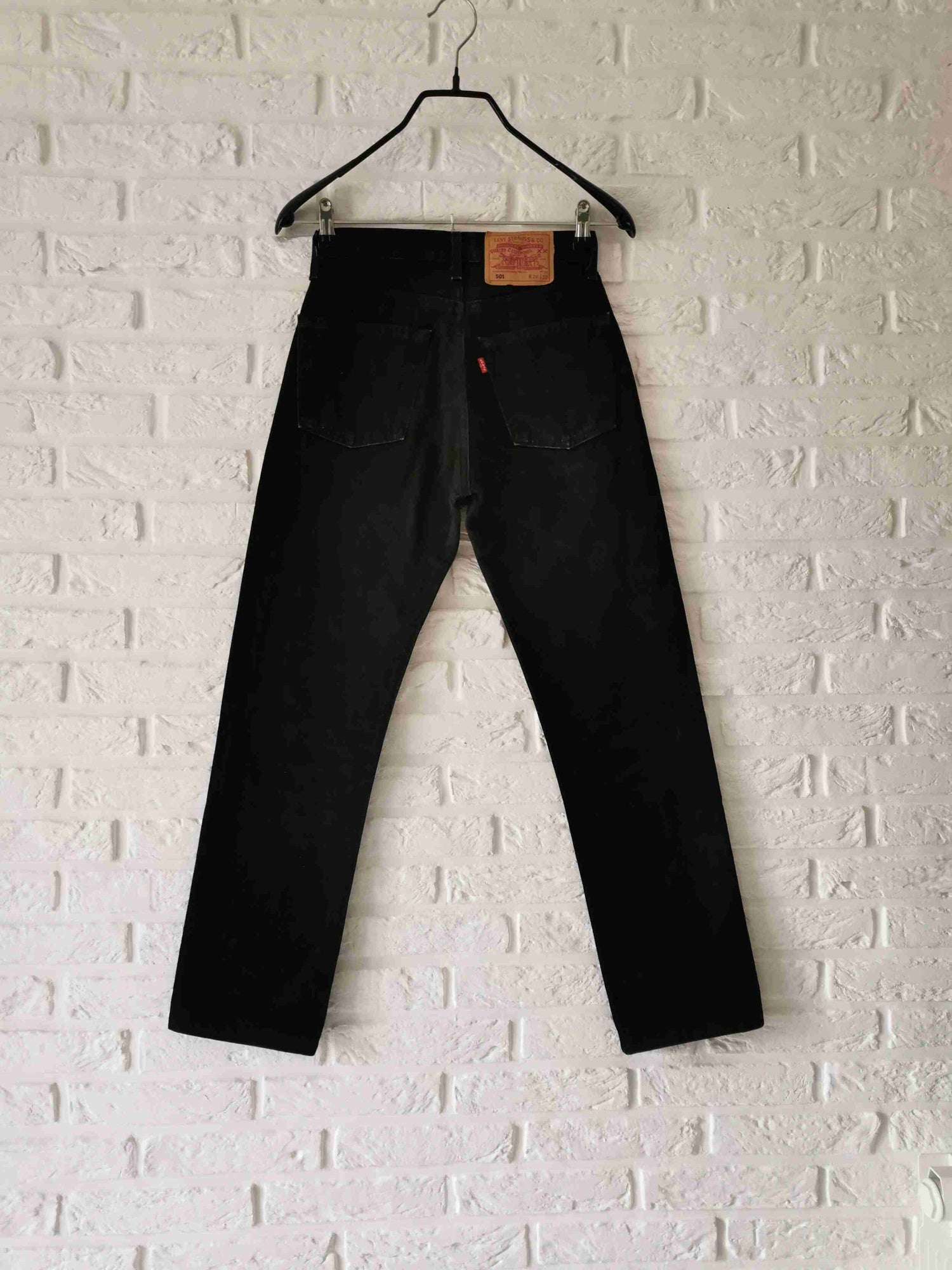 Jean Levi's 501 W26 L32