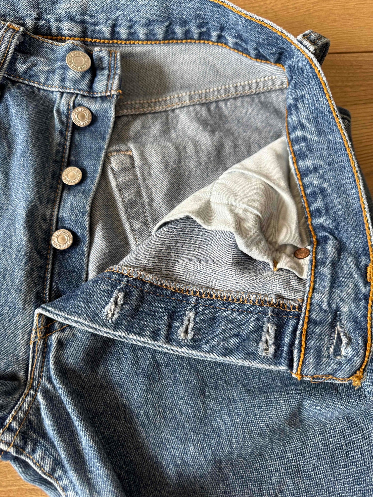 Jean Levi’s 501 W29 L34