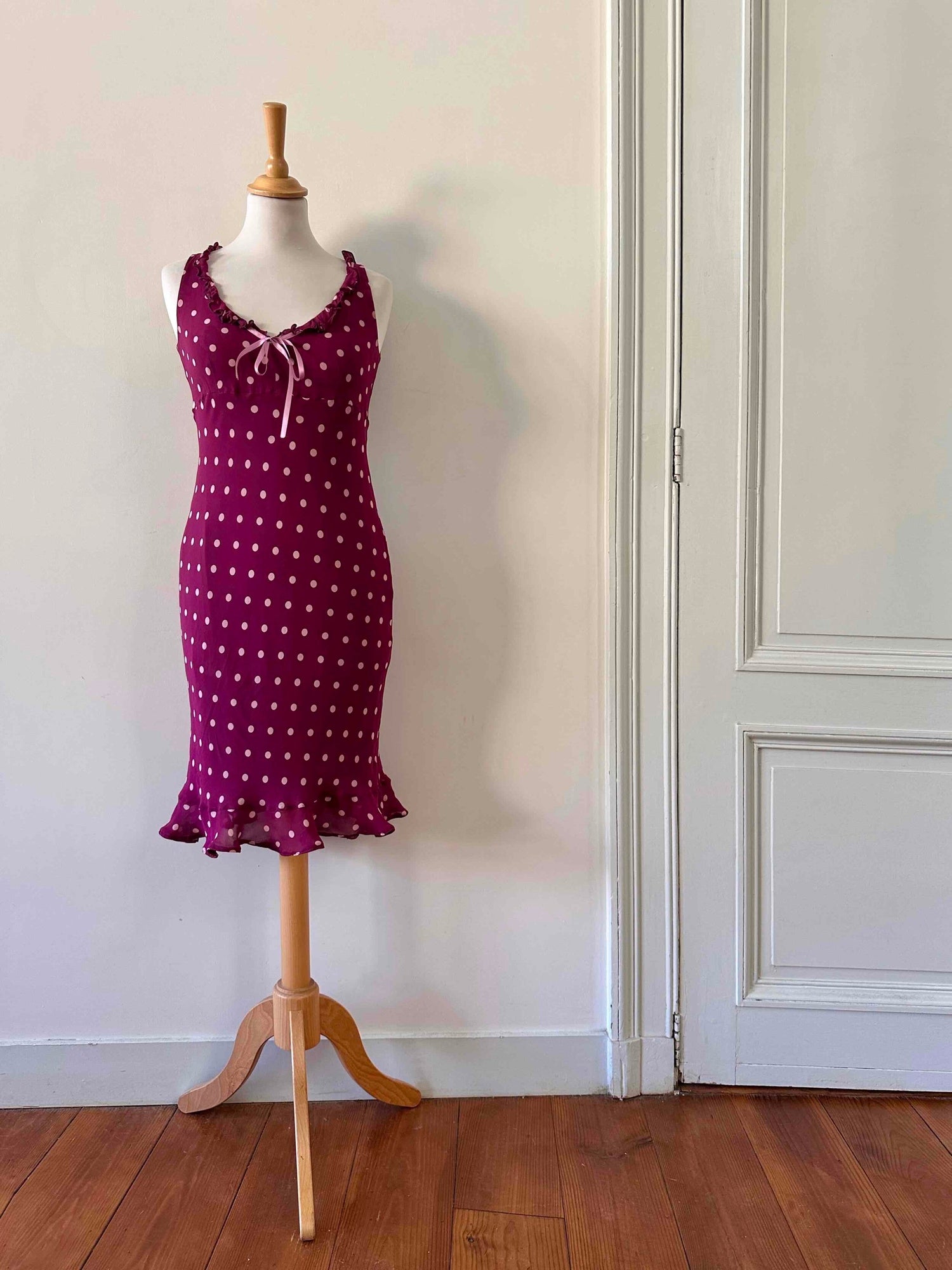 Polka dot nightgown