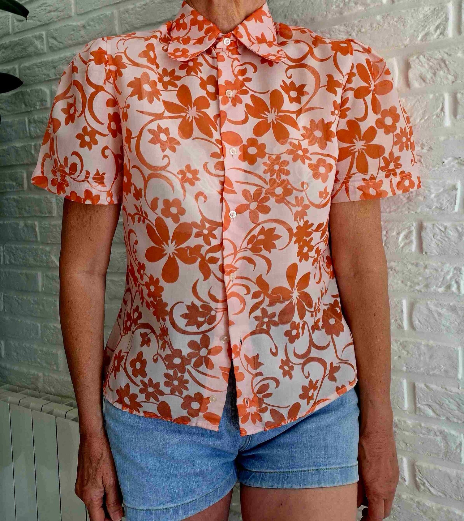 70's floral top