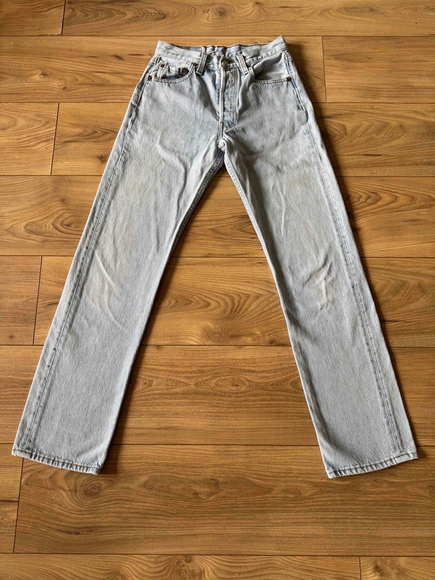 Jean Levi’s 501 W27 L30