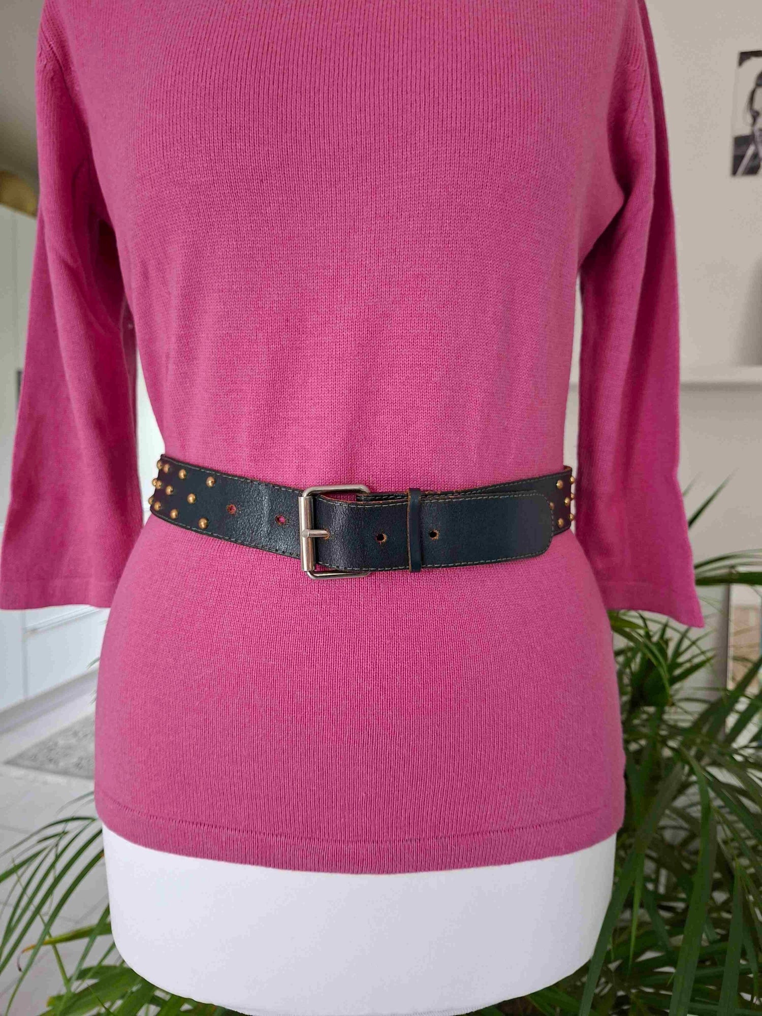 Leather belt