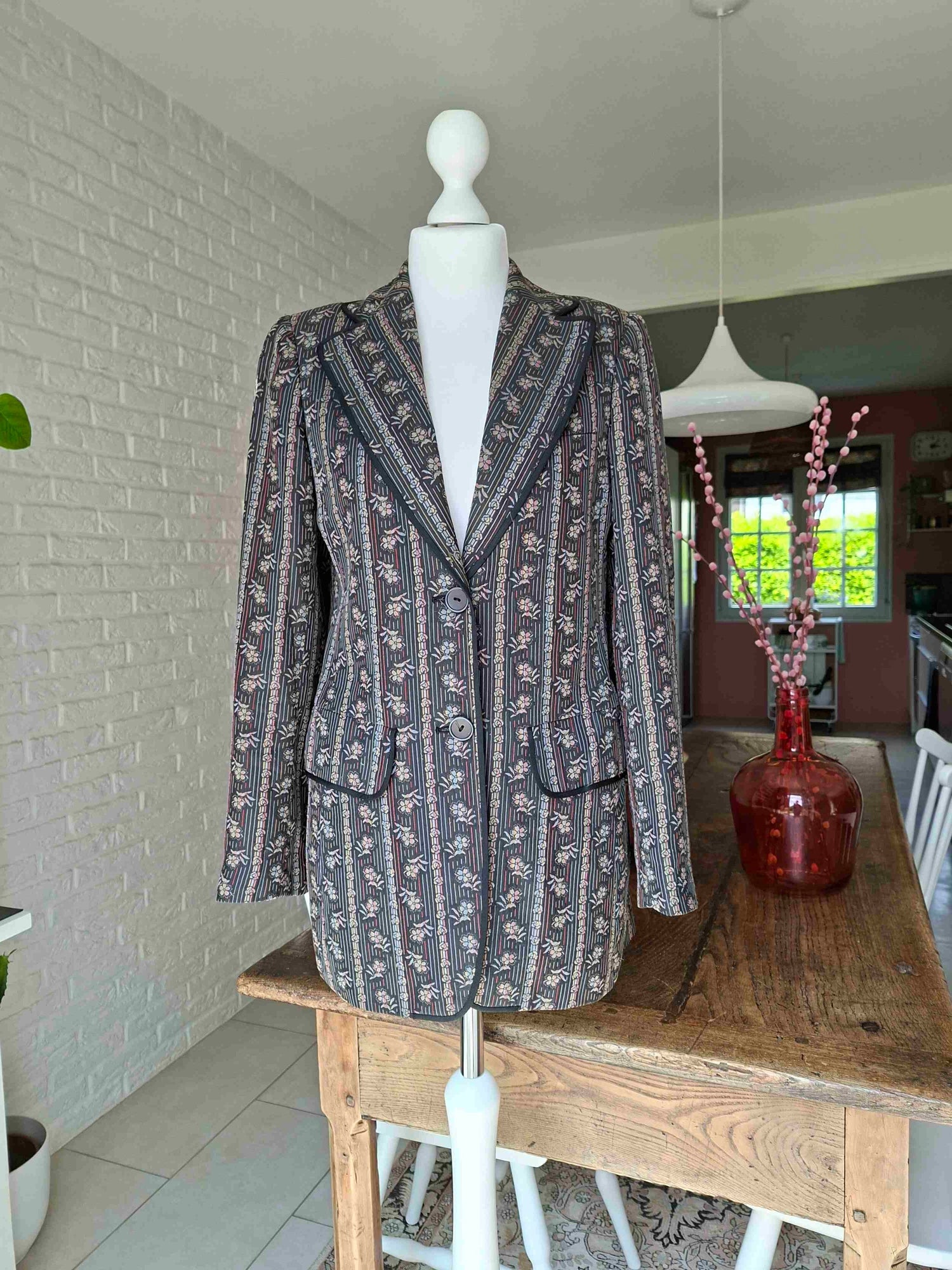 Veste à fleurs Ted Lapidus