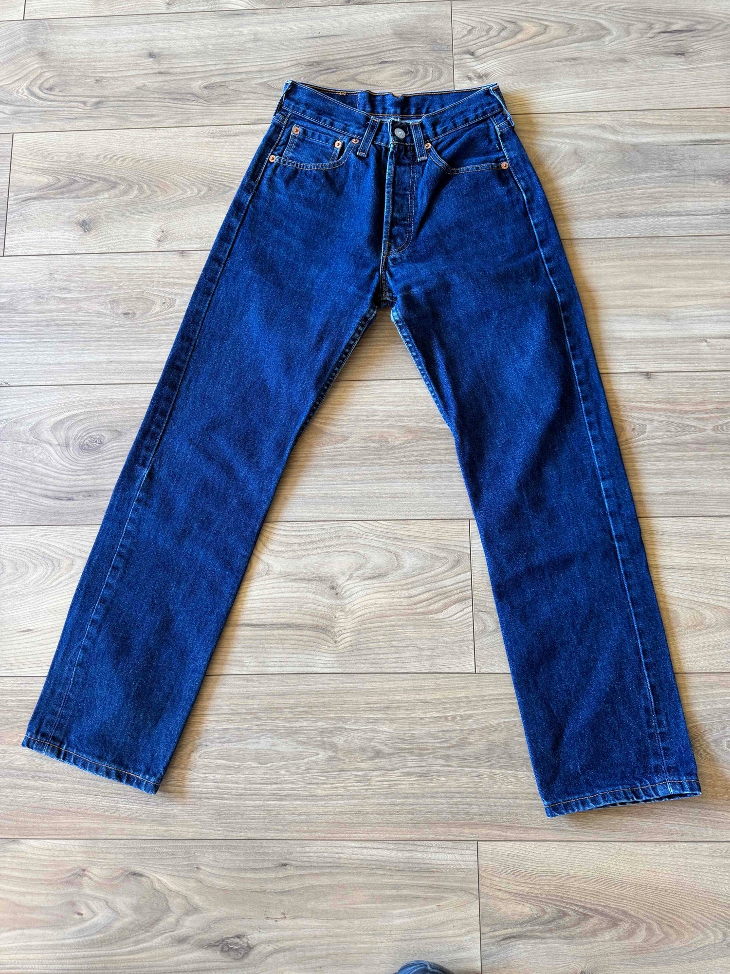 Jean Levis 501 W27 L30