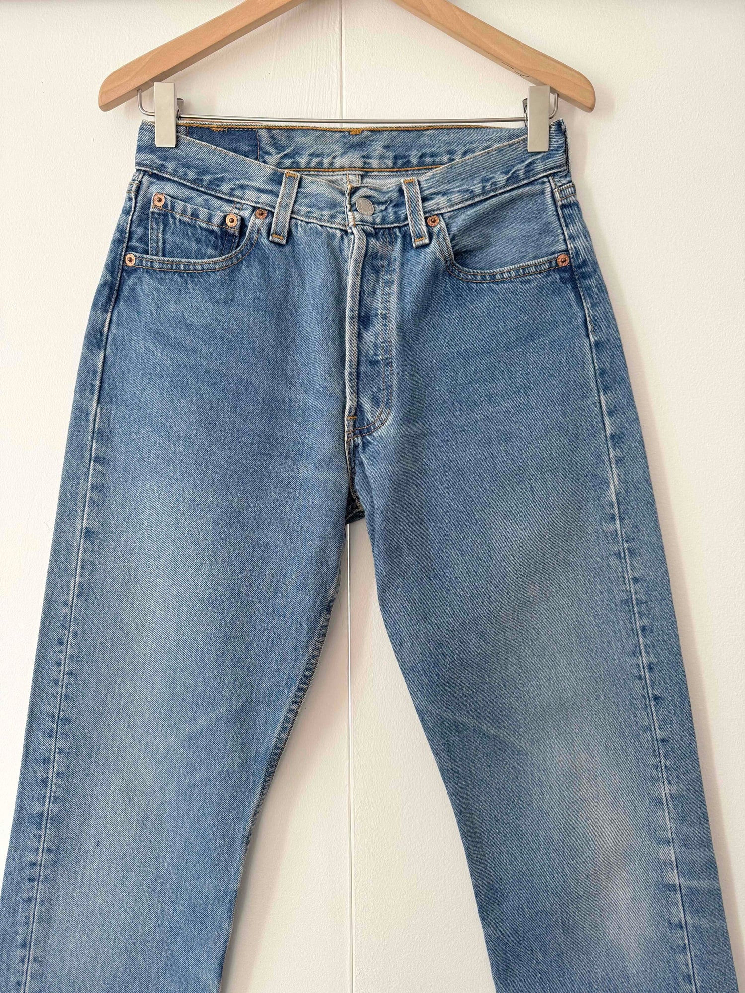 Jean Levi’s 501 Student W29 L32.