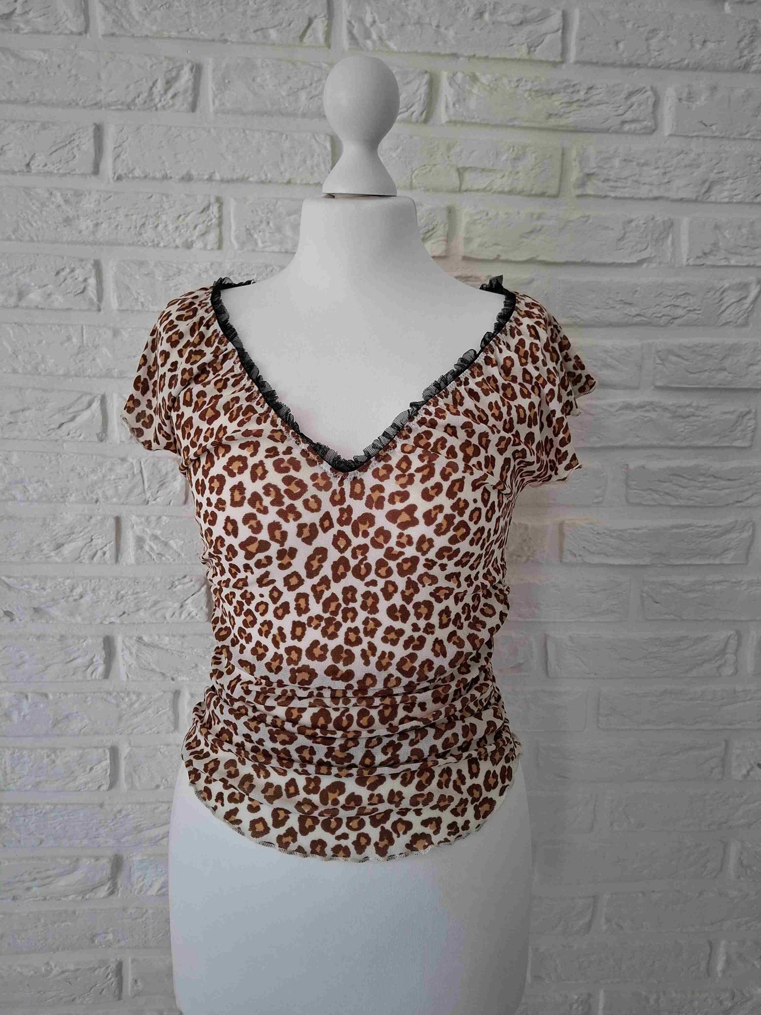 Leopard top