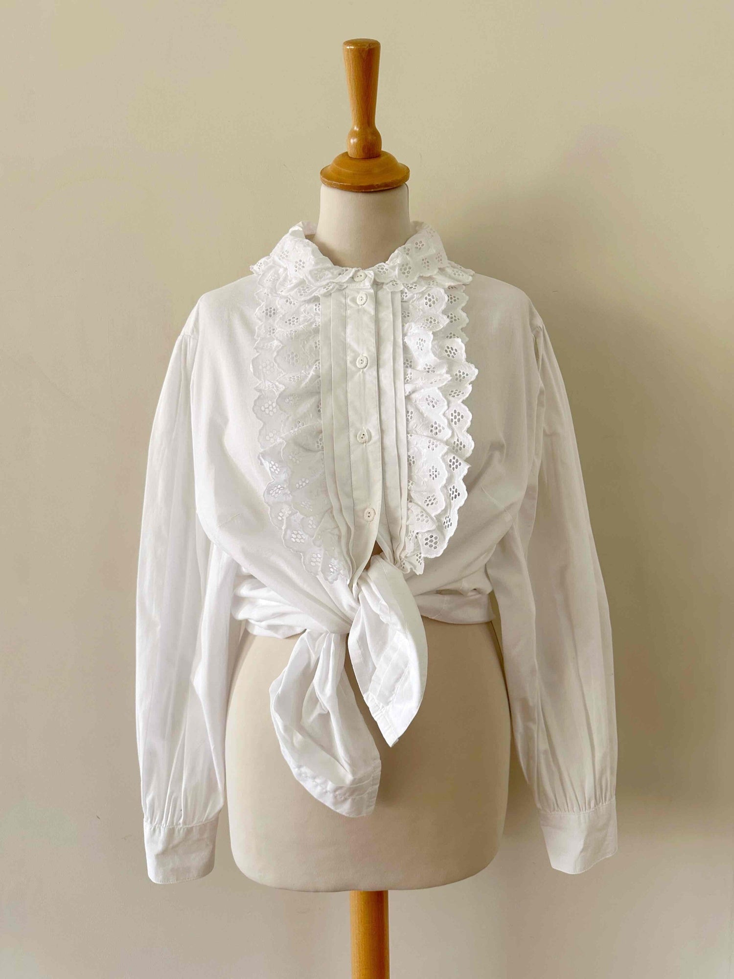 Austrian blouse