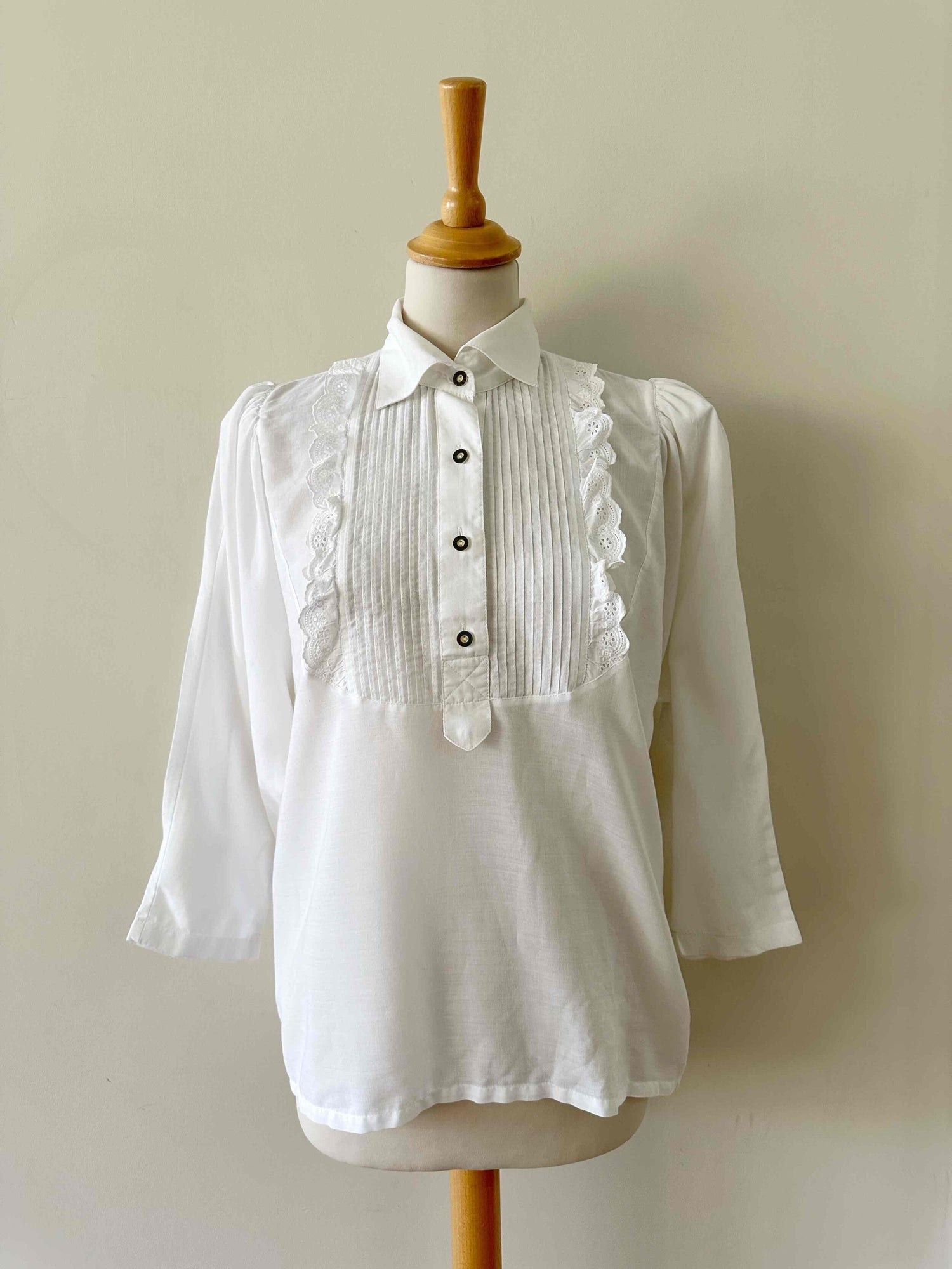 Austrian blouse