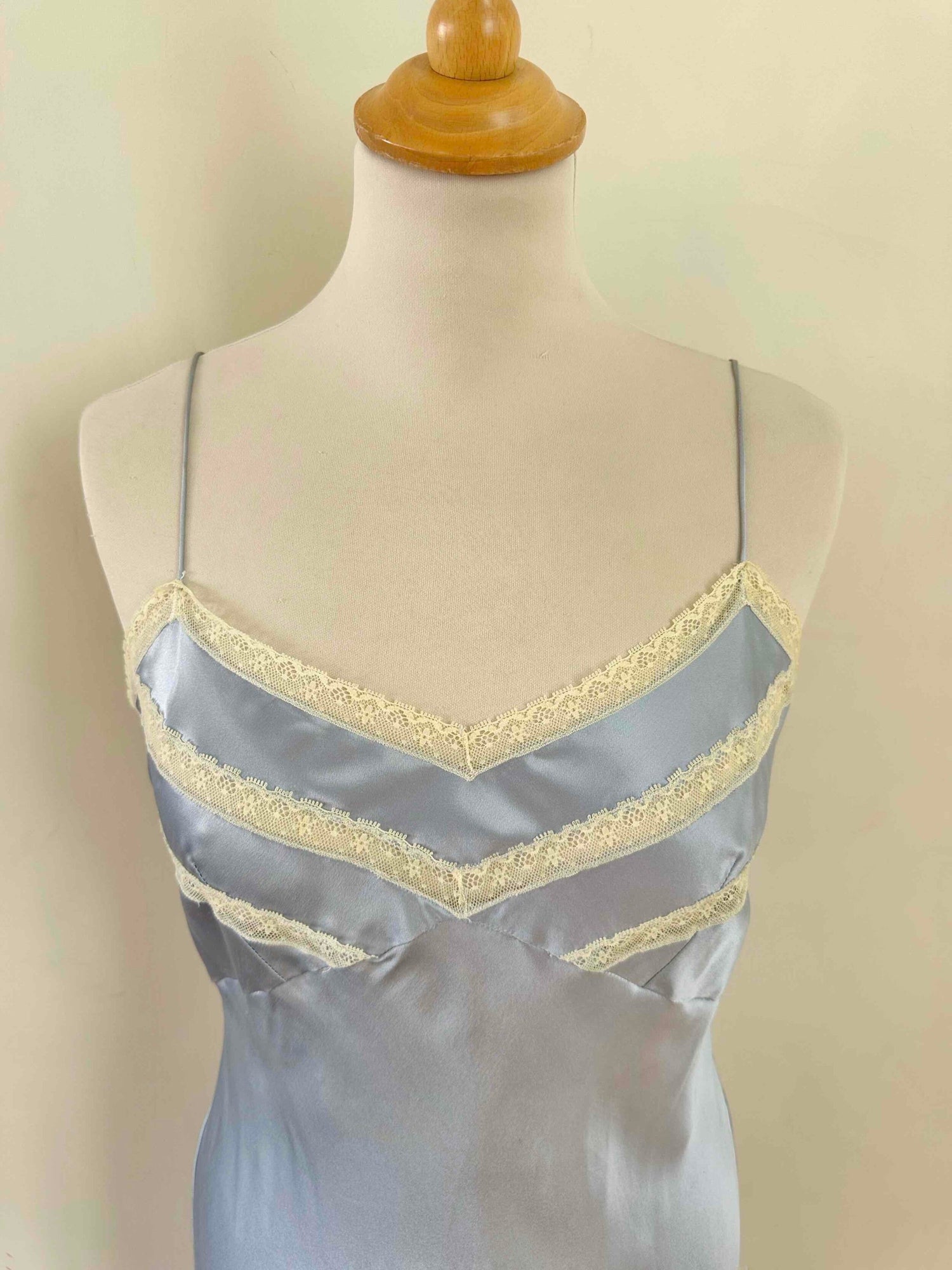 Robe nuisette en soie