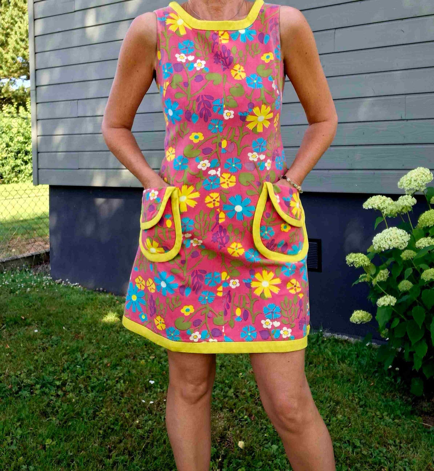 70's floral dress