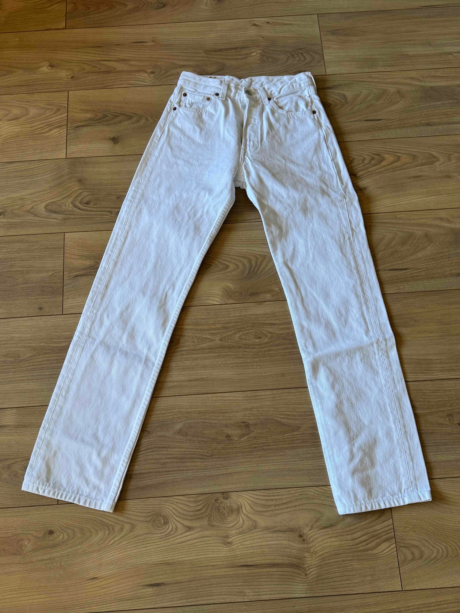 Jean Levi’s 501 W27 L34