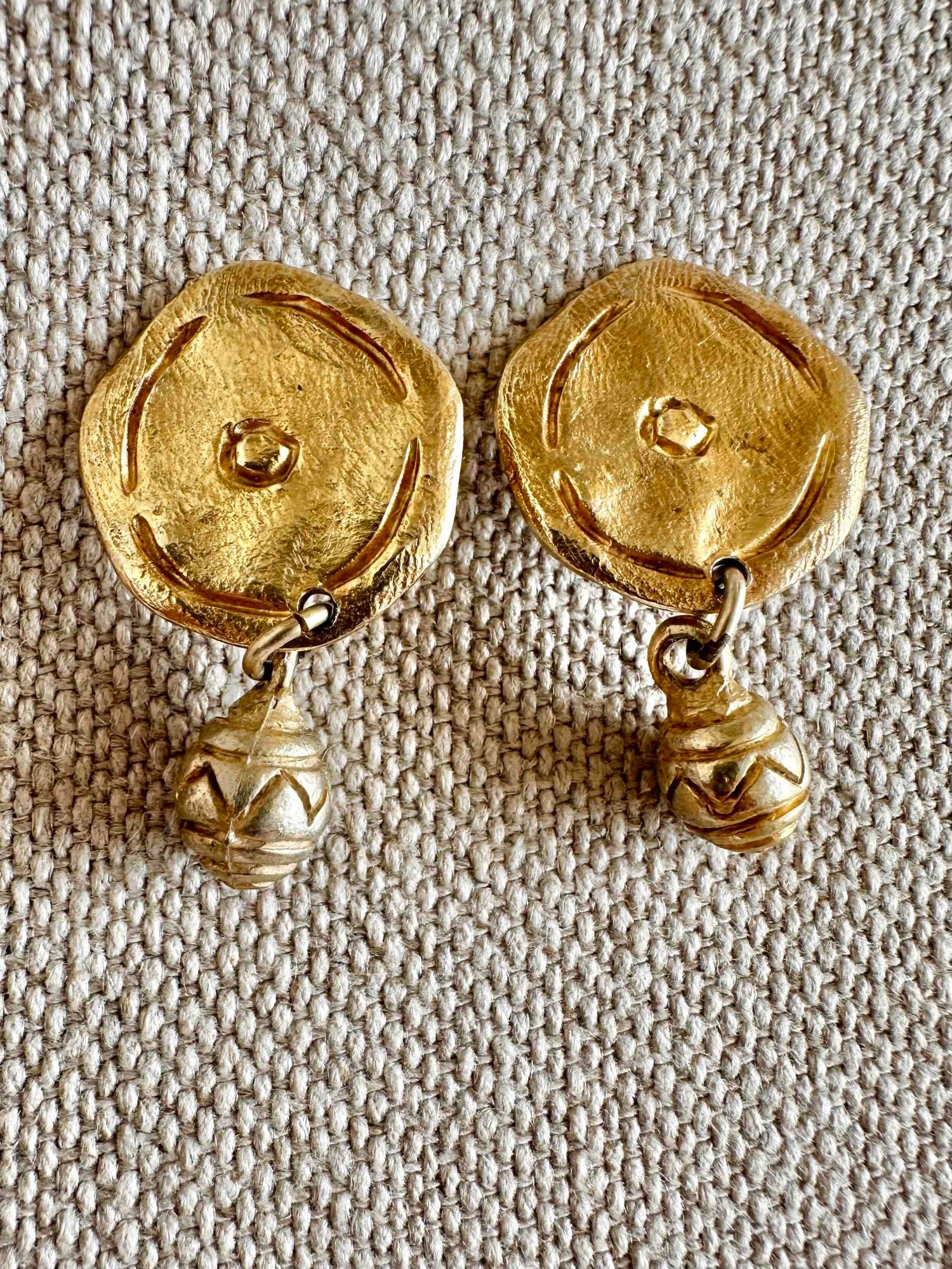 Clip-on earrings made of brass