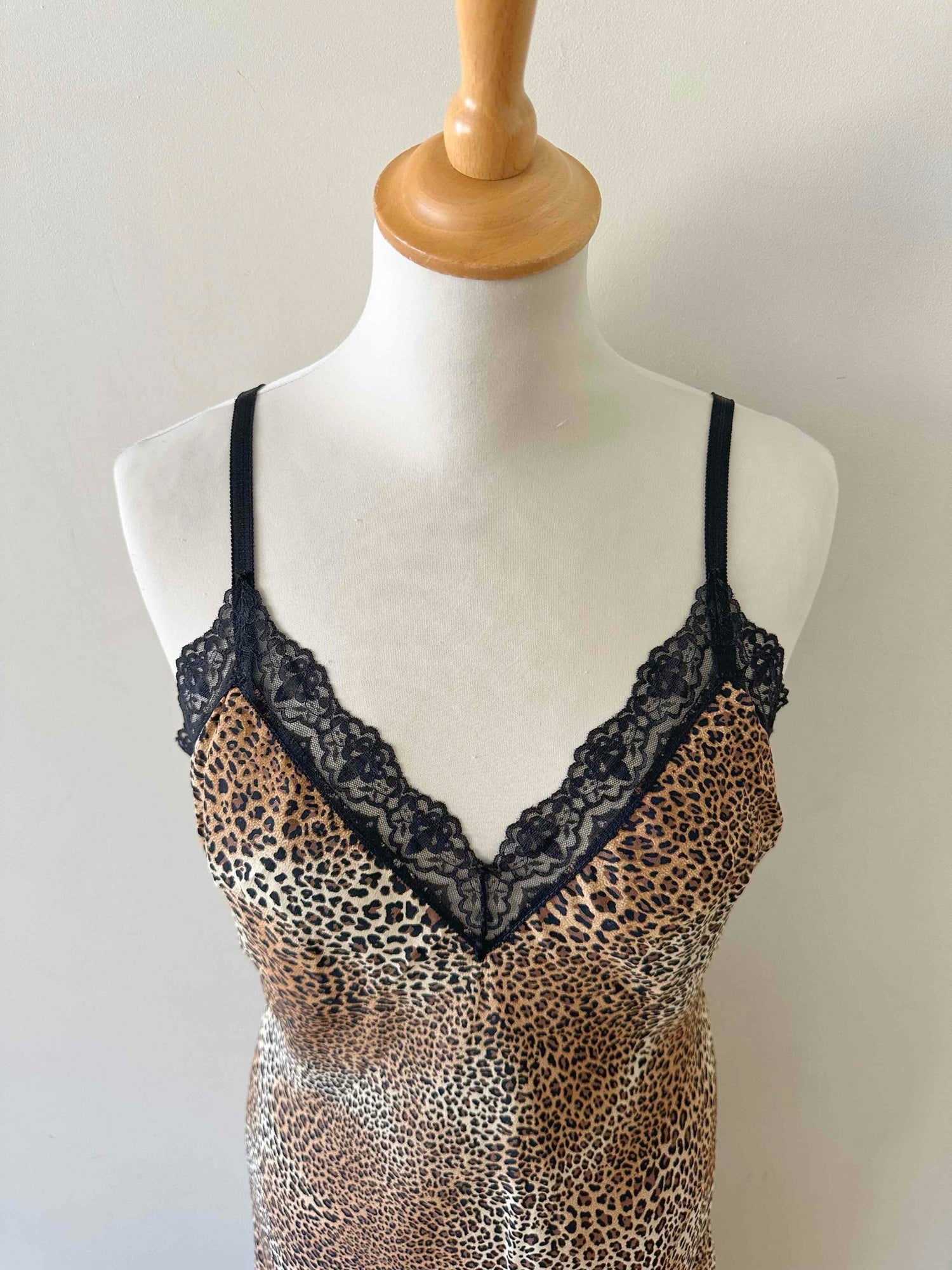 Robe nuisette léopard