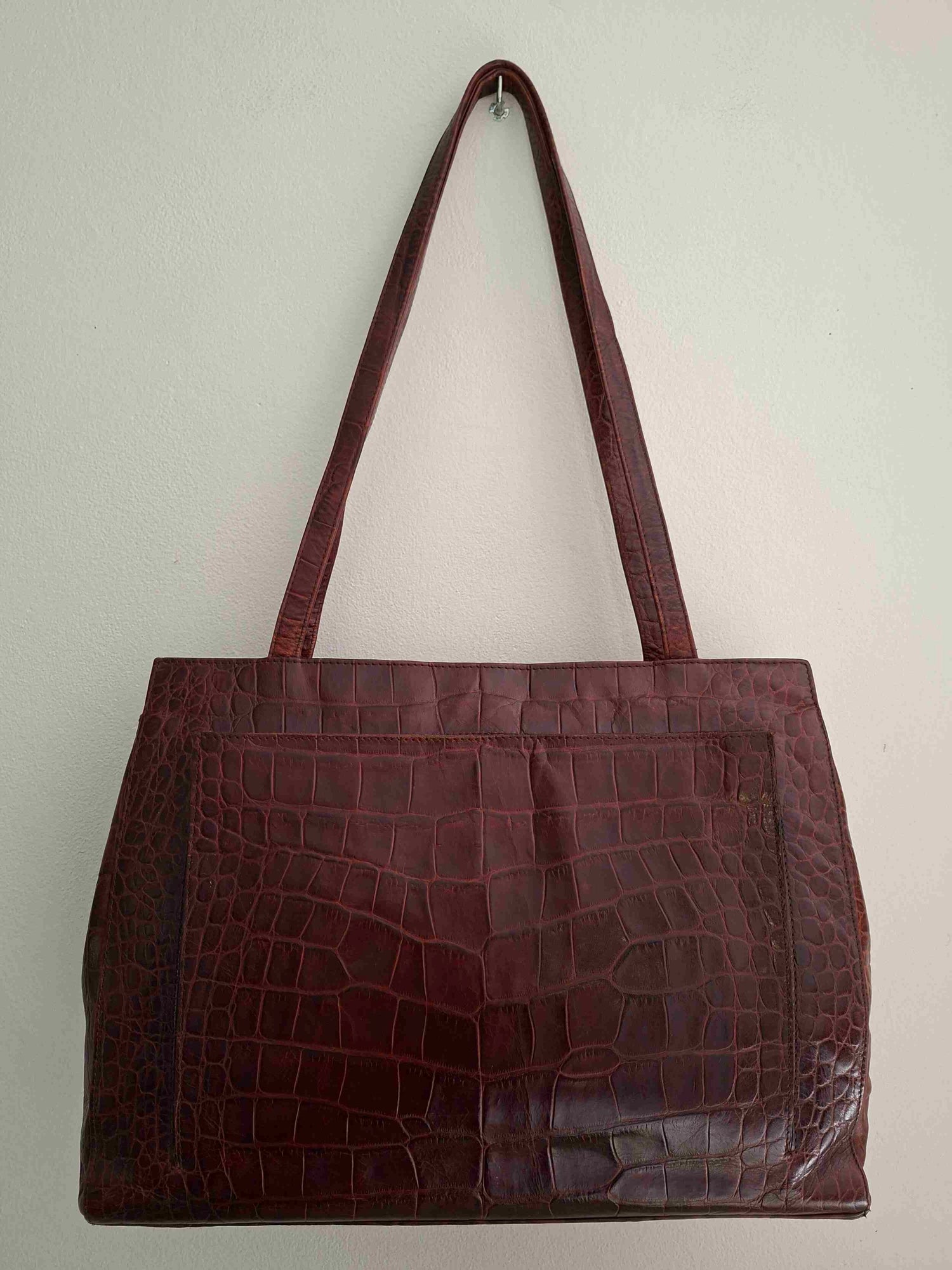 leather tote bag