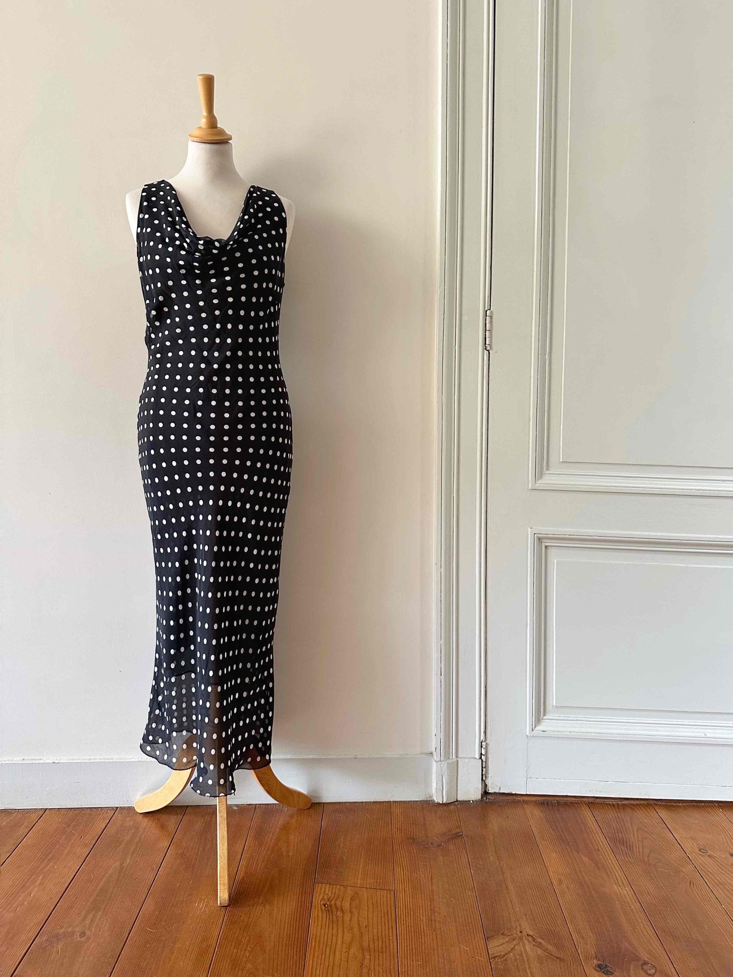 Polka dot nightgown