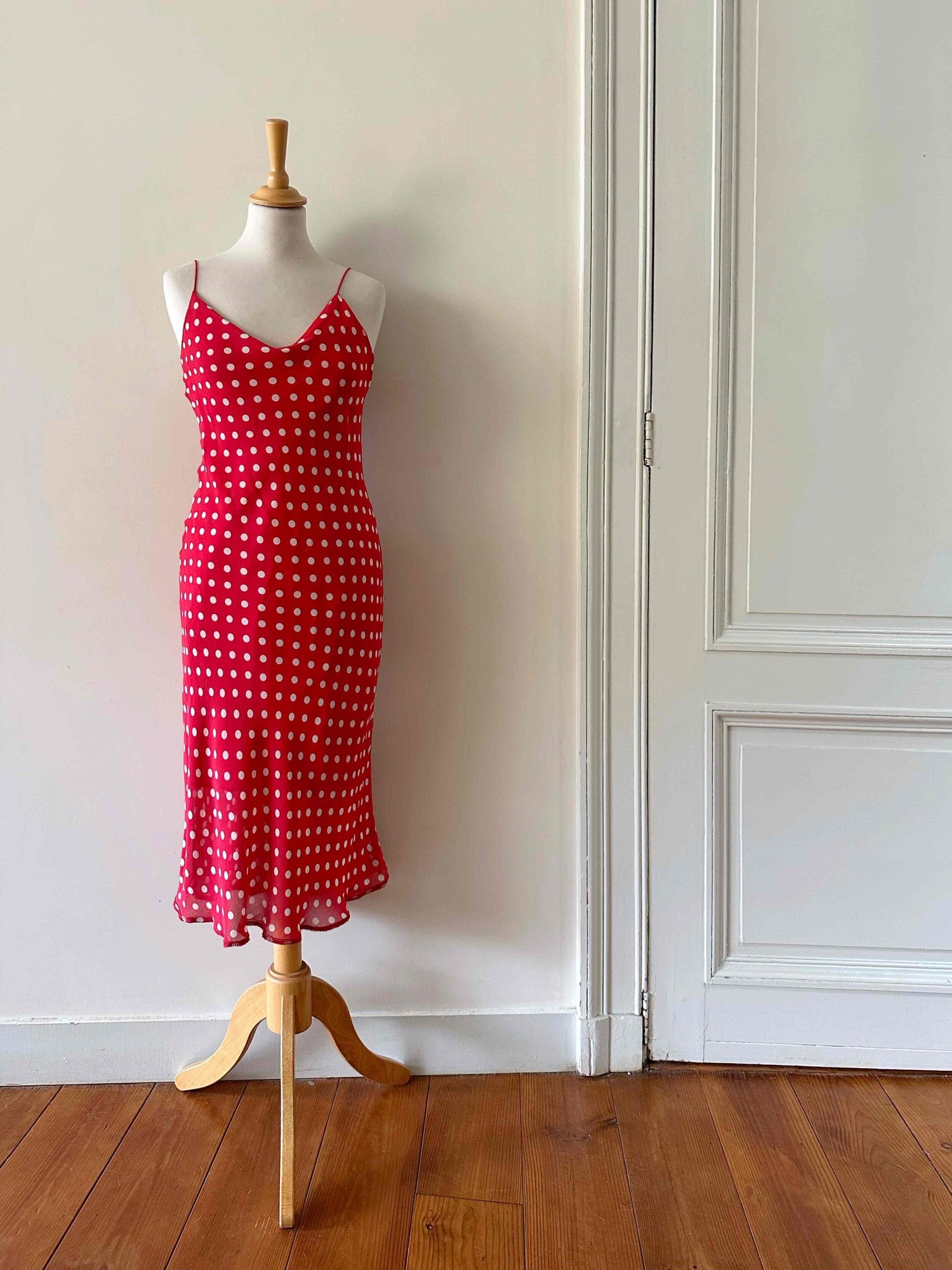 Polka dot nightgown
