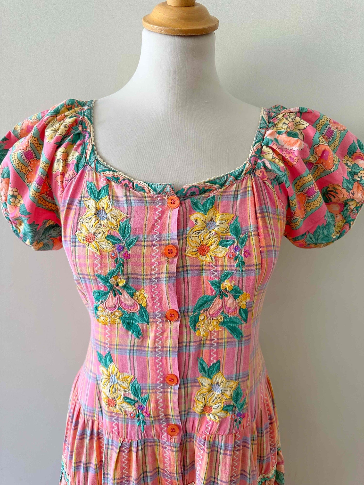 Patchwork embroidered dress