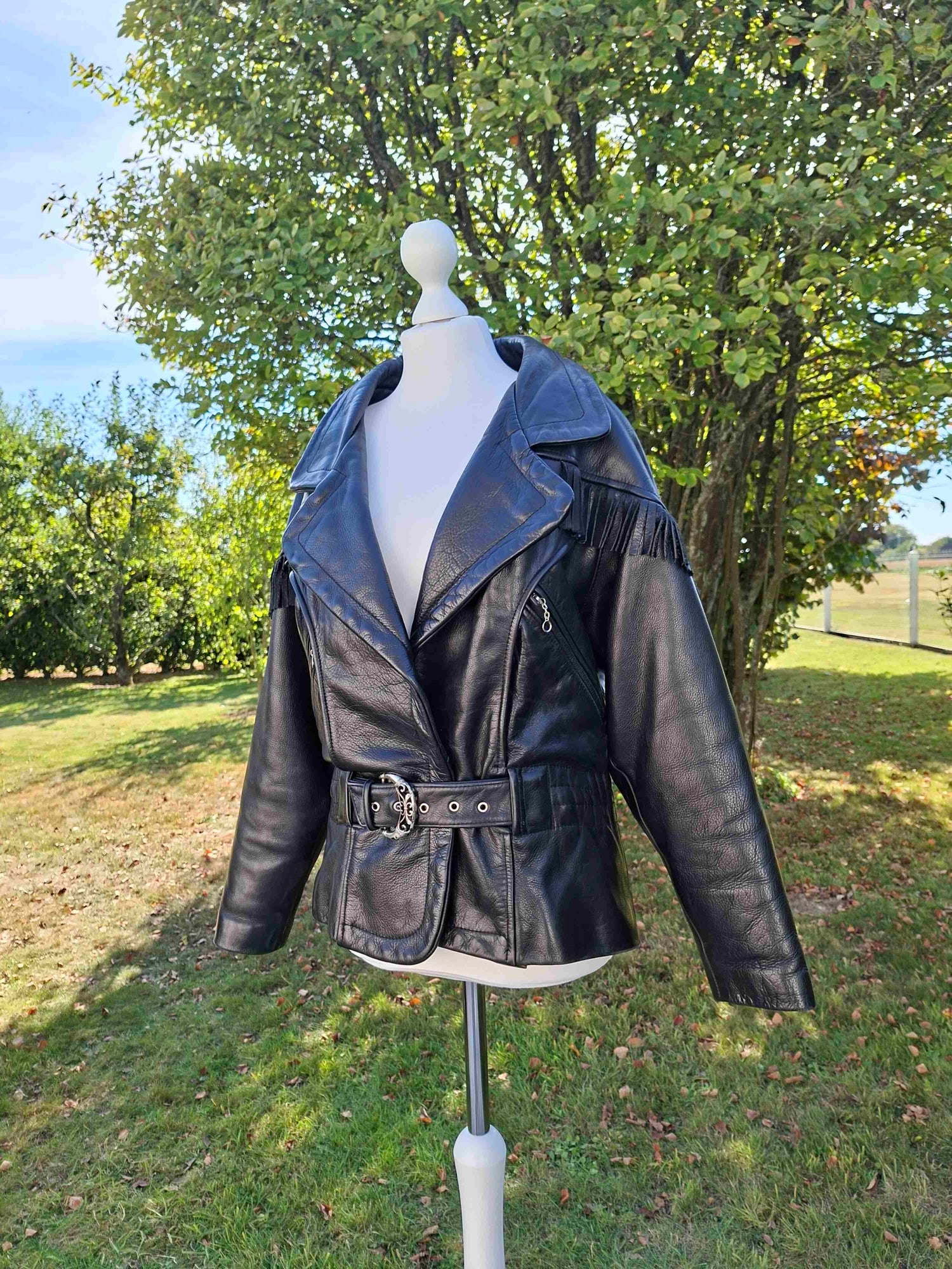 Veste en cuir à franges