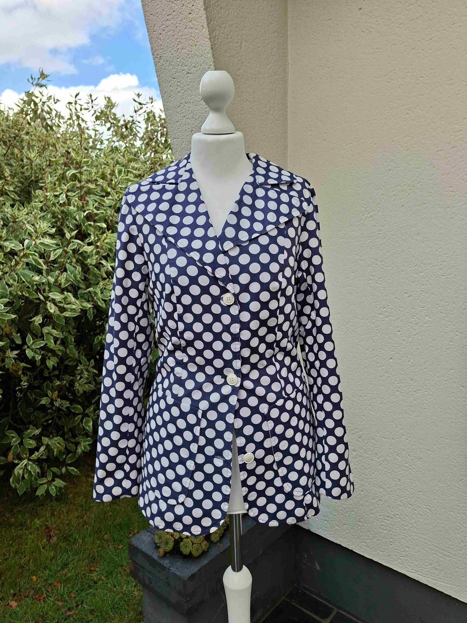 Veste à pois