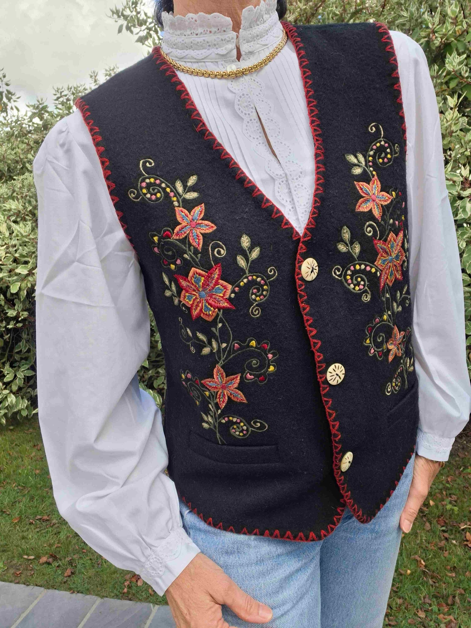 Gilet brodé