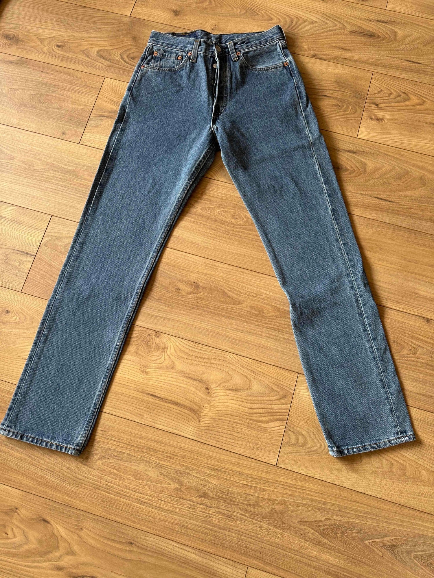 Jean Levi’s 501 W27 L30