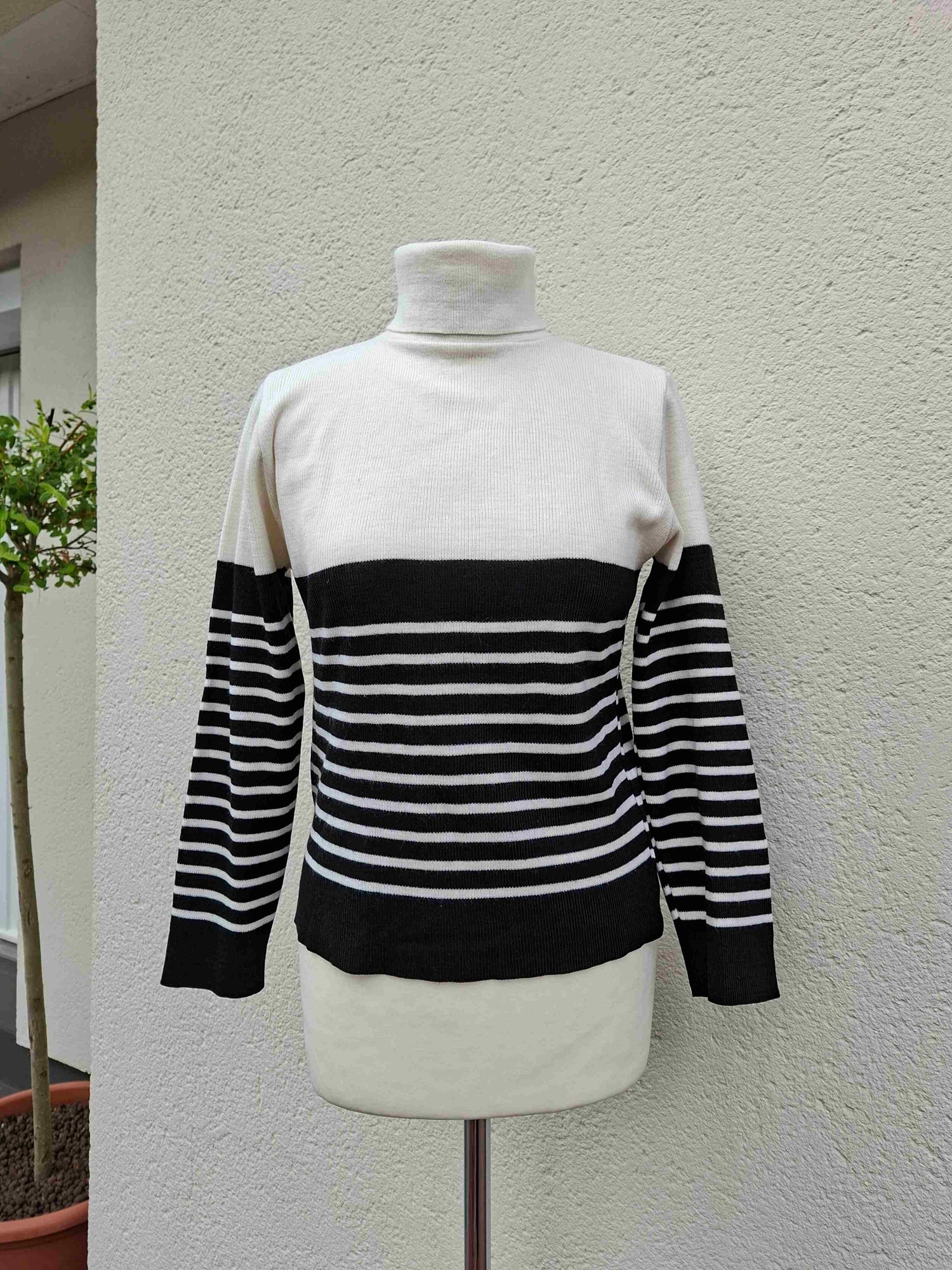 Crew neck sailor shirt