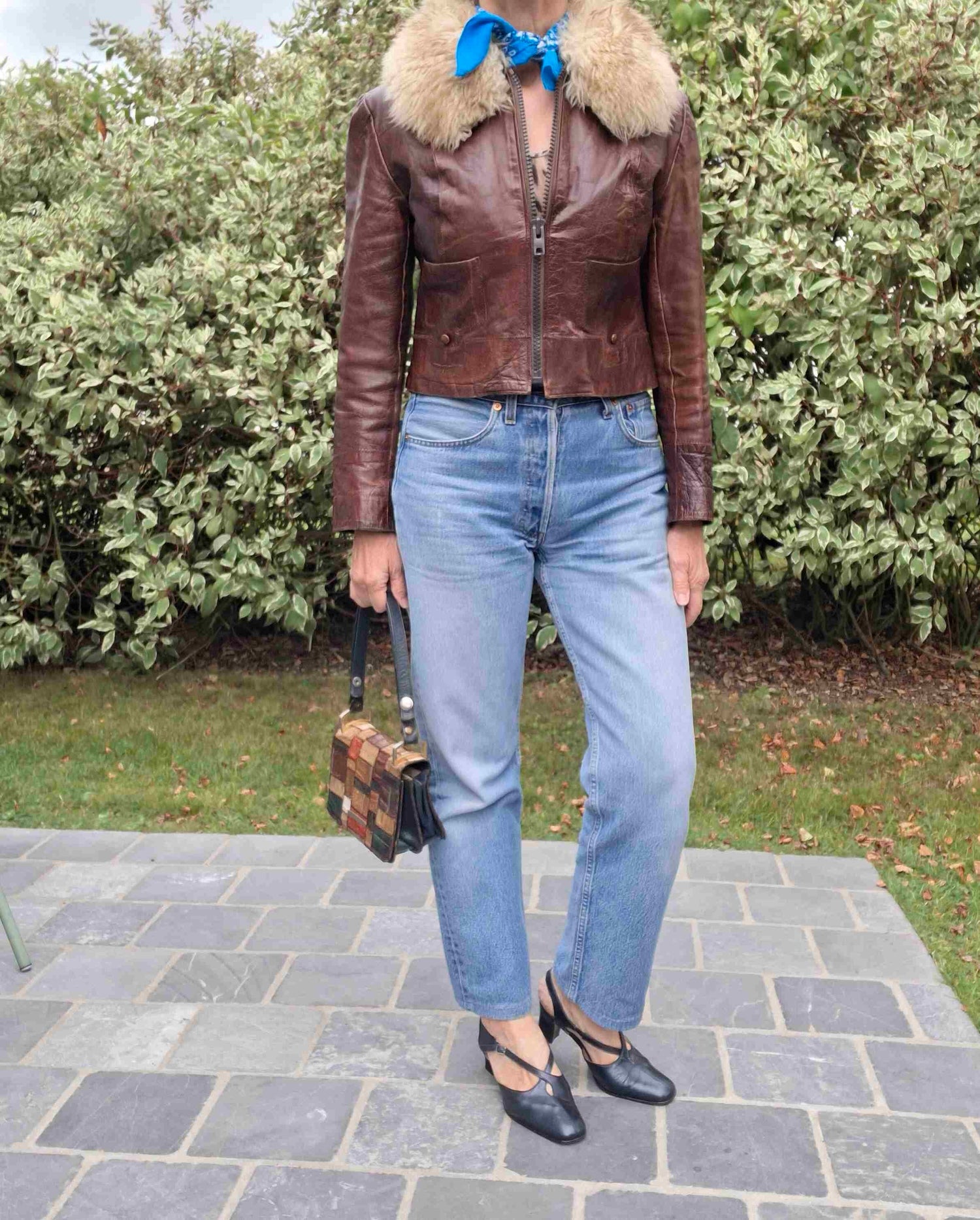 Veste en cuir et fourrure