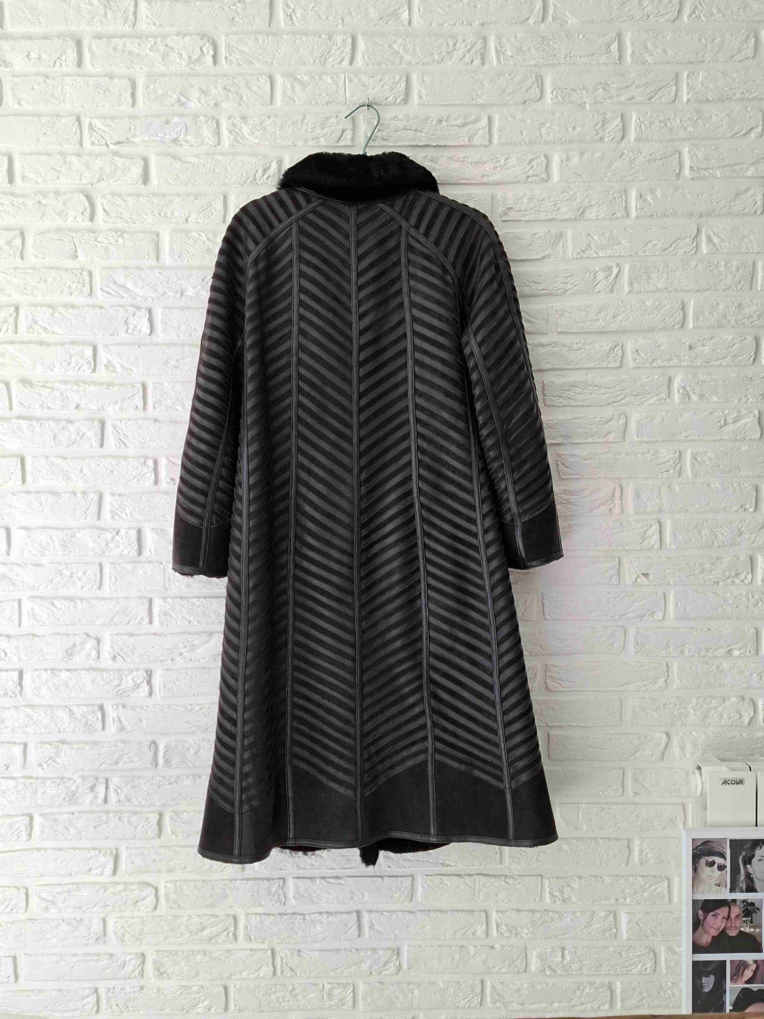 Manteau en peau lainée