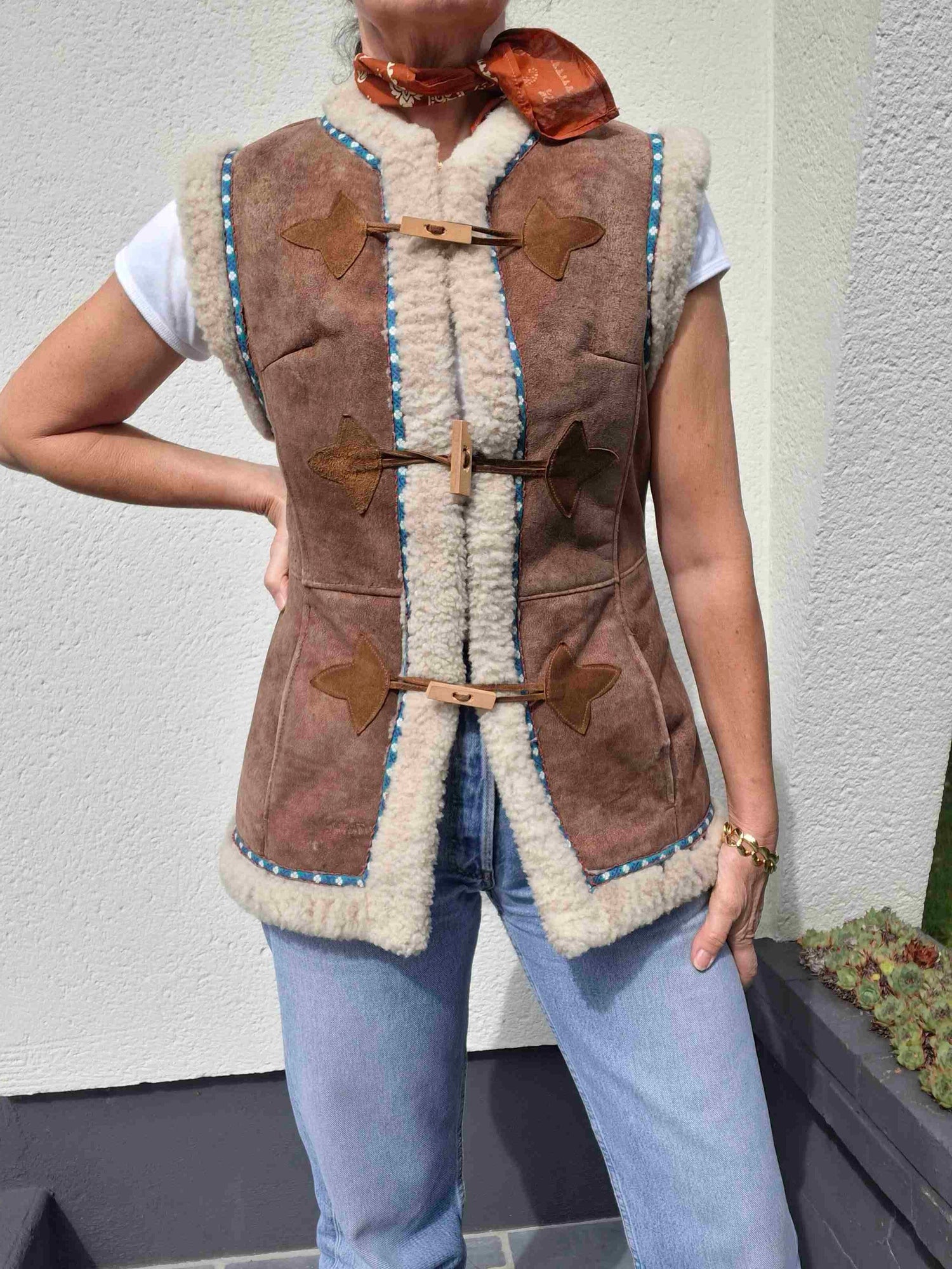 Gilet en peau lainée