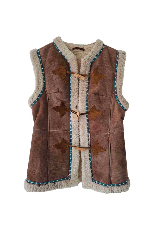 Gilet en peau lainée