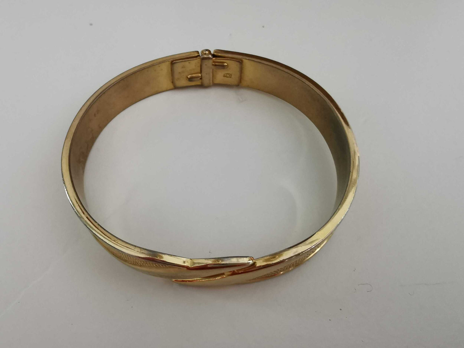 Golden bracelet