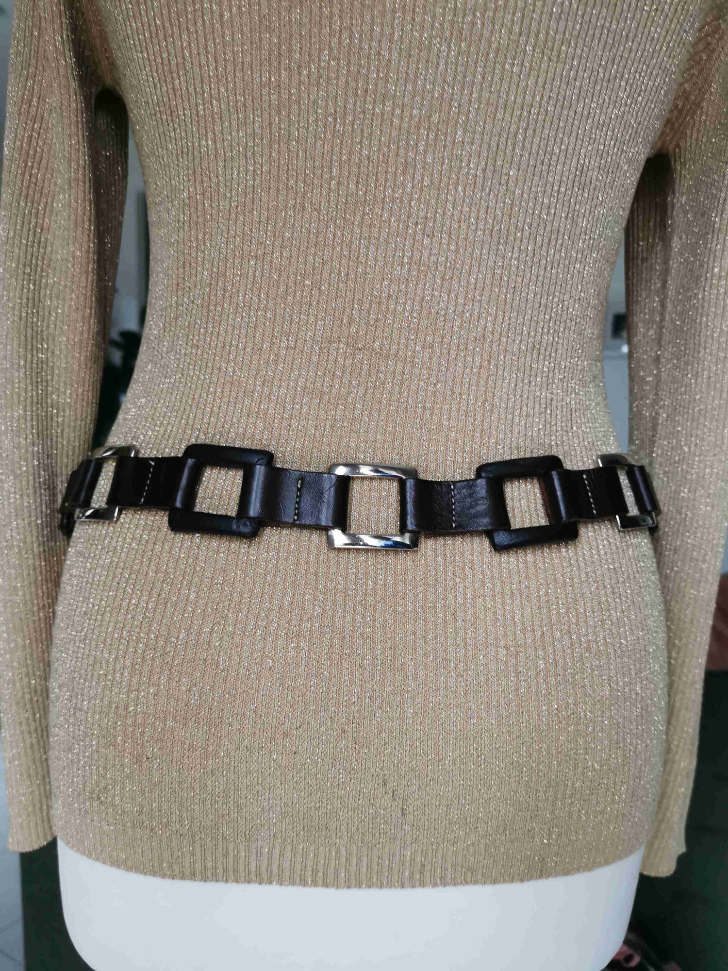 Leather belt