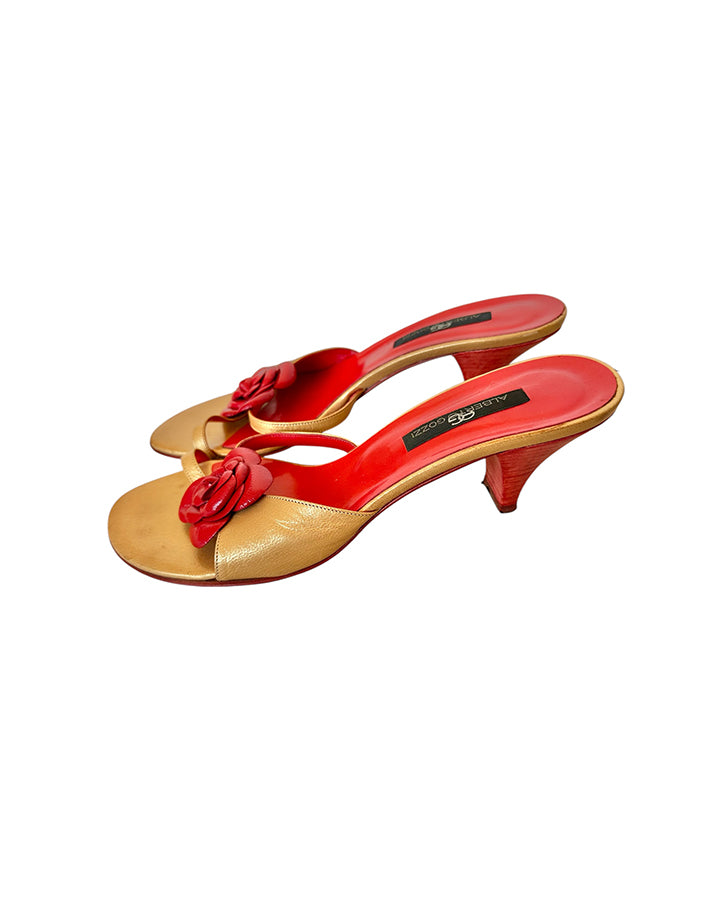 Mules à fleurs en cuir