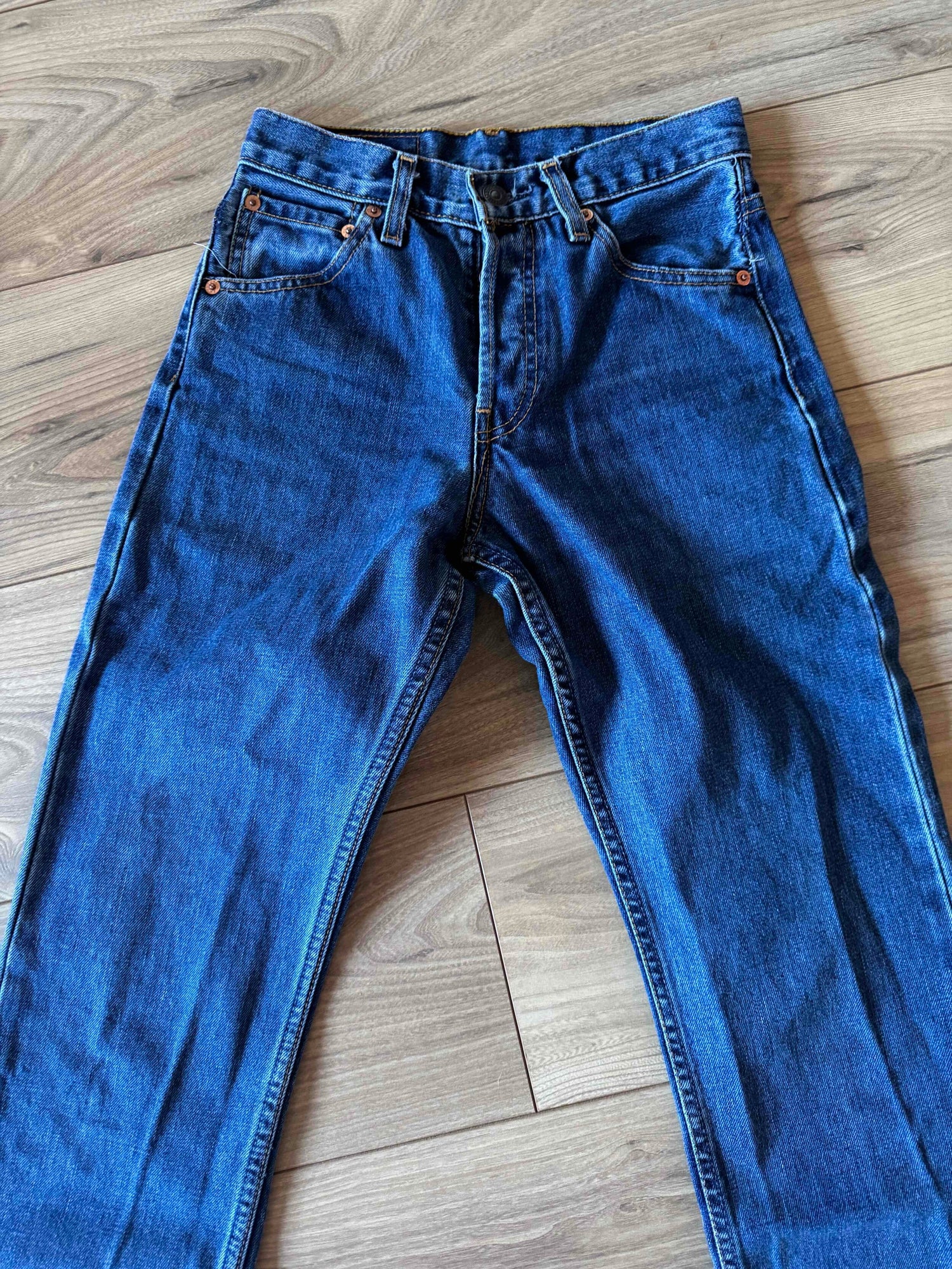 Jean Levi's 535 W26 L30