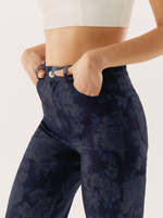 Pantalon Navy Faded Flowers Bleu