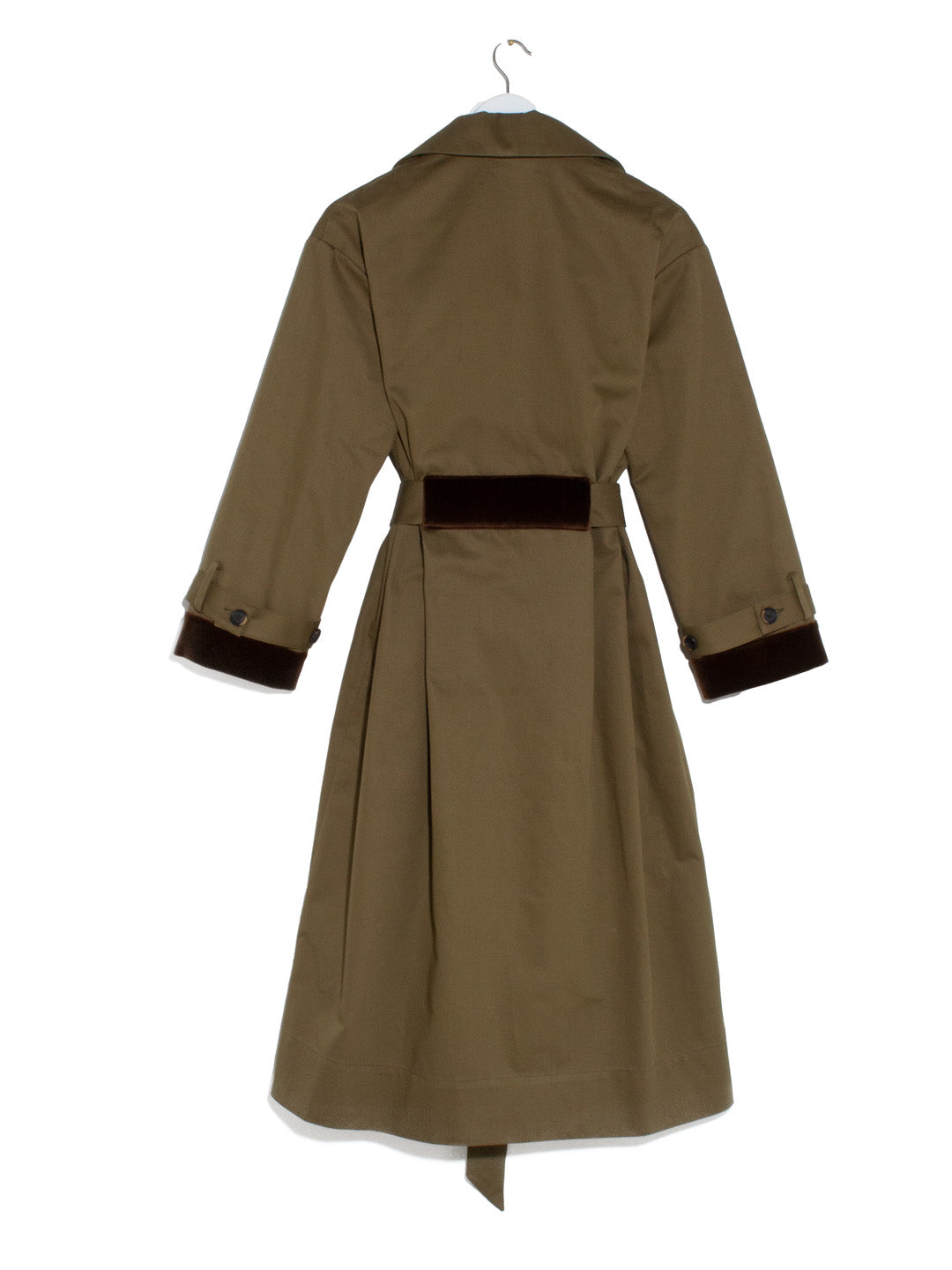 COTTON TRENCH, IMPERMEABILE, IMPERMEABILE DI COTONE, TRENCH, MADE IN ITALY, HANDMADE, FATTO A MANO, CAPPOTTO, MEZZA STAGIONE, MID SEASON COAT, FALL/WINTER 22, AUTUNNO INVERNO 22, VELLUTO, VELVET, OVERSIZE TRENCH, OVERIZE COAT, LOOSE FIT, CAPPOTTO MILITARE, MILITARY TRENCH, CAPPOTTO DOPPIOPETTO, TRENCH DOPPIOPETTO